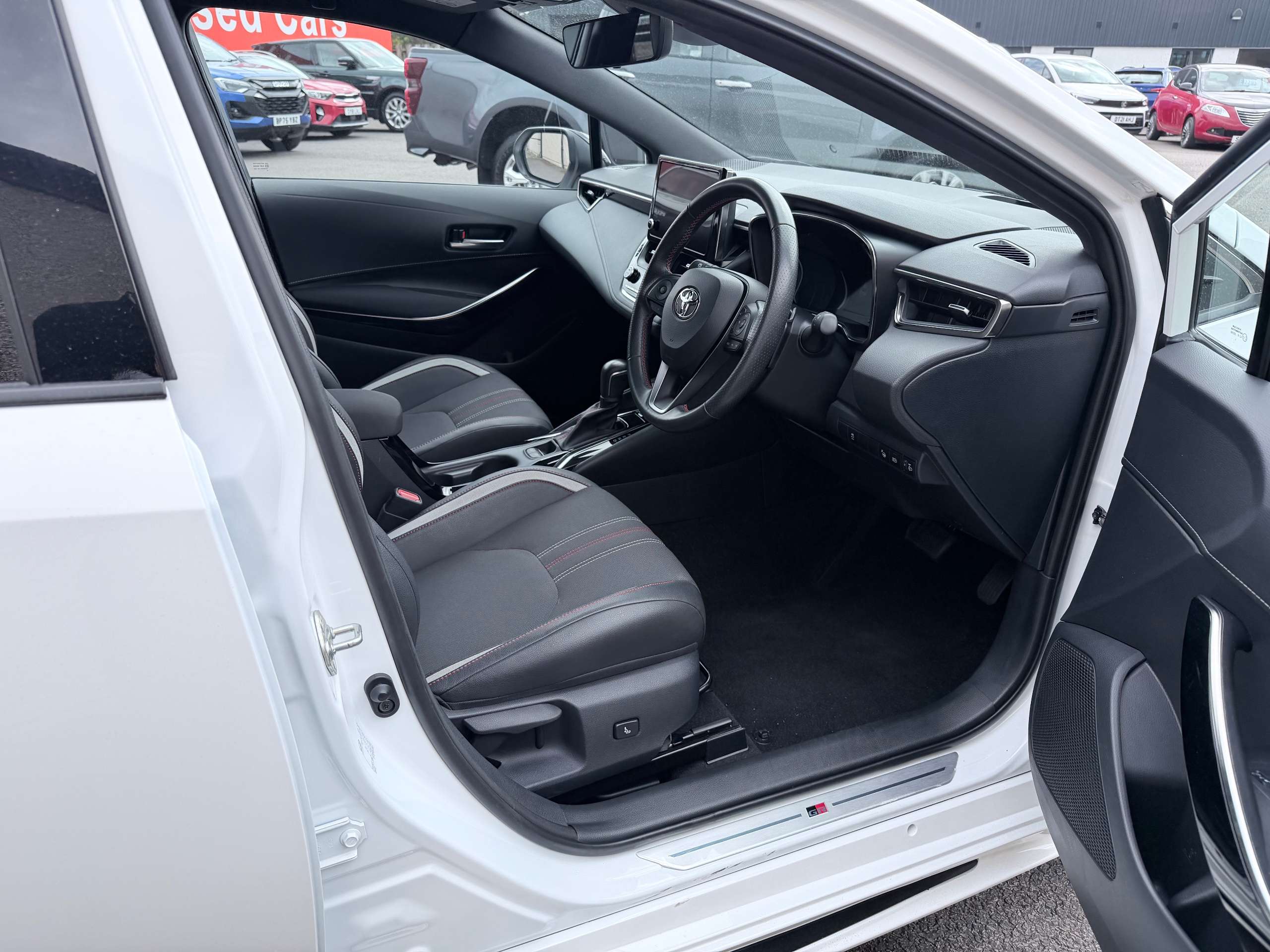 2023 TOYOTA COROLLA 2023 TOYOTA COROLLA