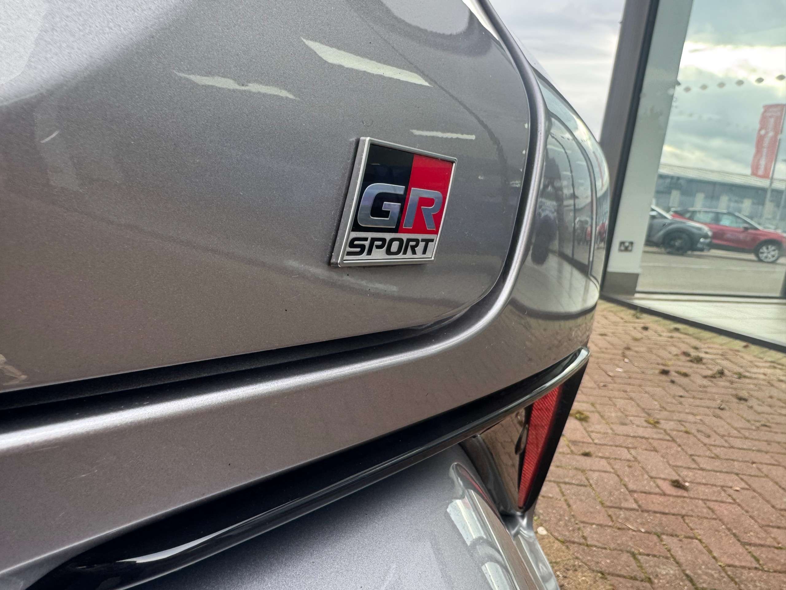 2022 TOYOTA C-HR 2022 TOYOTA C-HR