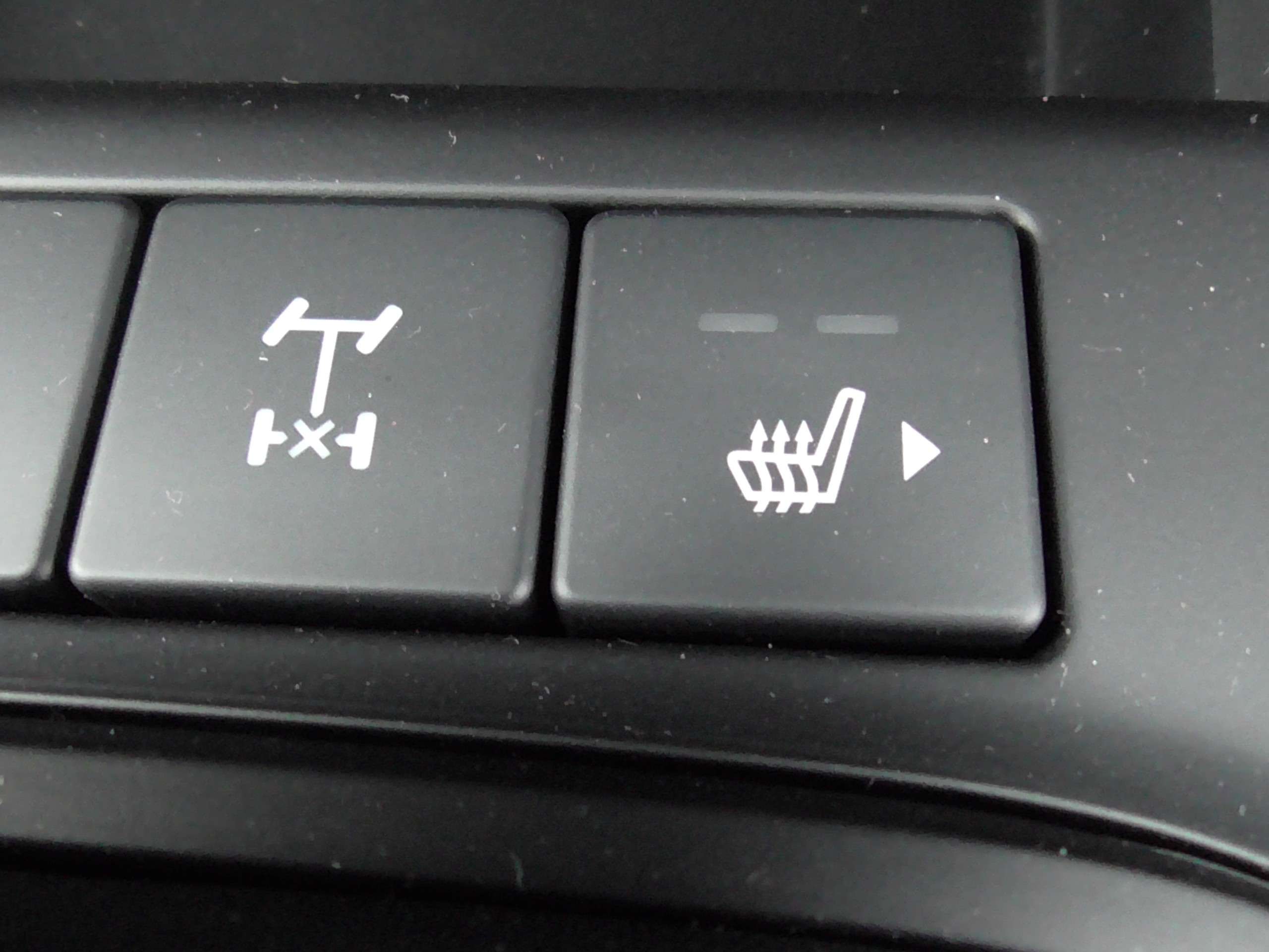 null ISUZU D MAX null ISUZU D MAX