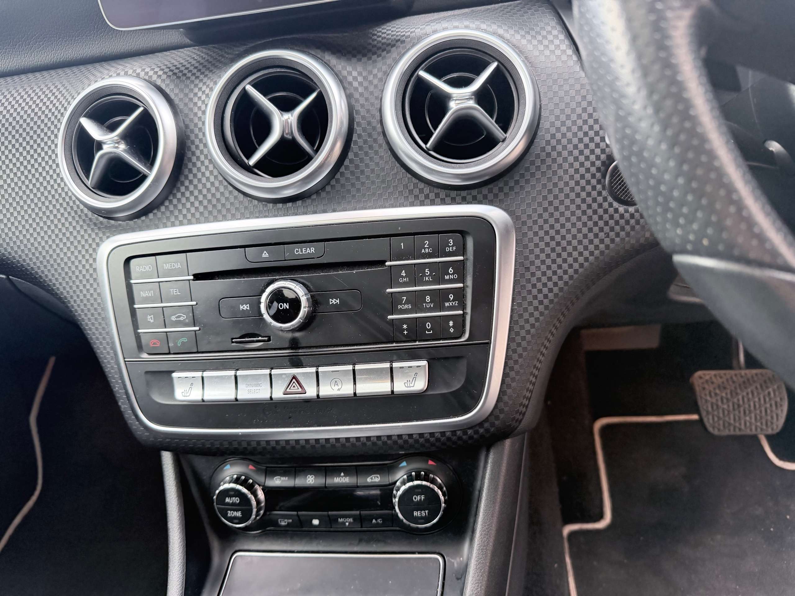 2018 MERCEDES-BENZ A CLASS 2018 MERCEDES-BENZ A CLASS