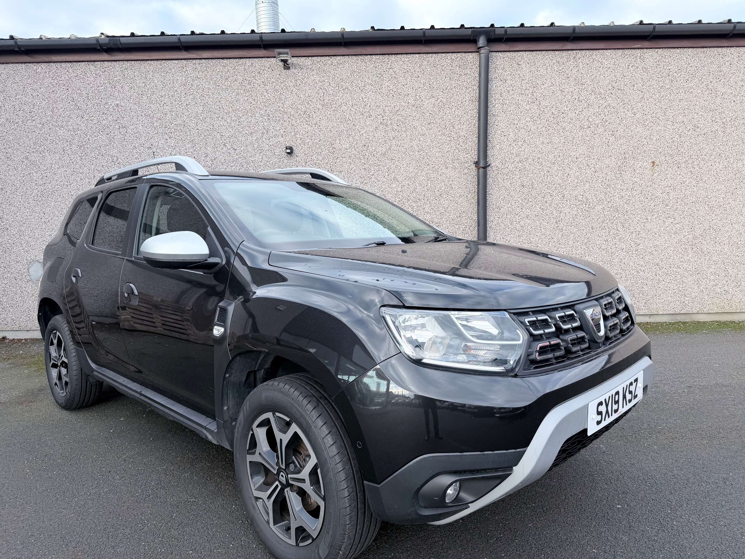 A 2019 DACIA DUSTER 1.6 SCe Prestige SUV 5dr Petrol Manual Euro 6 (s/s) (115 ps) A 2019 DACIA DUSTER 1.6 SCe Prestige SUV 5dr Petrol Manual Euro 6 (s/s) (115 ps)