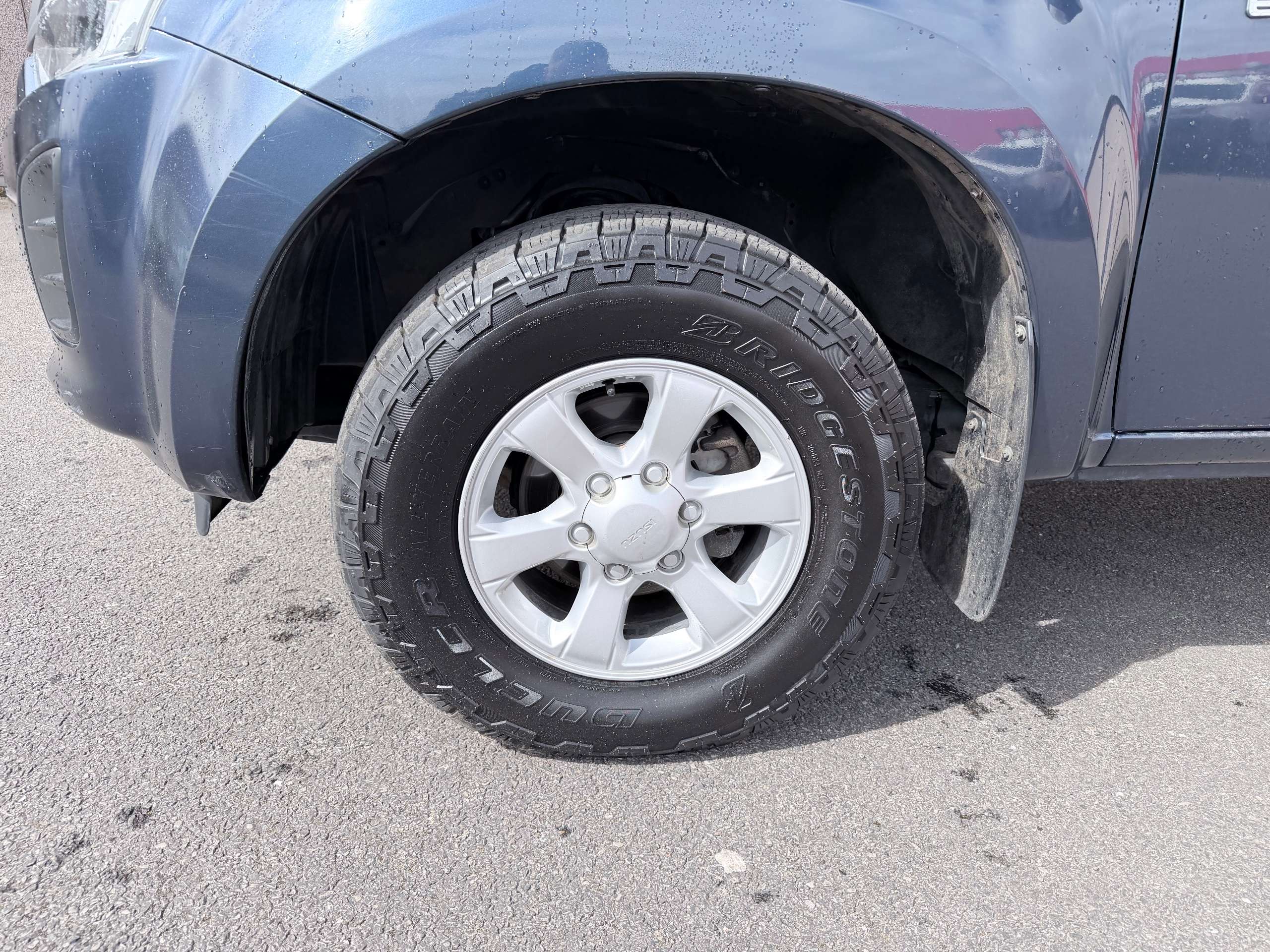 2017 ISUZU D-MAX 2017 ISUZU D-MAX