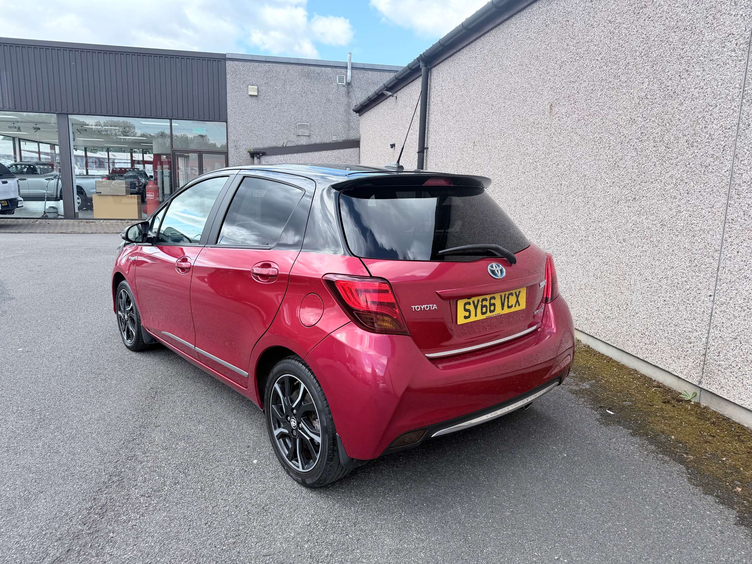 2016 TOYOTA YARIS 2016 TOYOTA YARIS