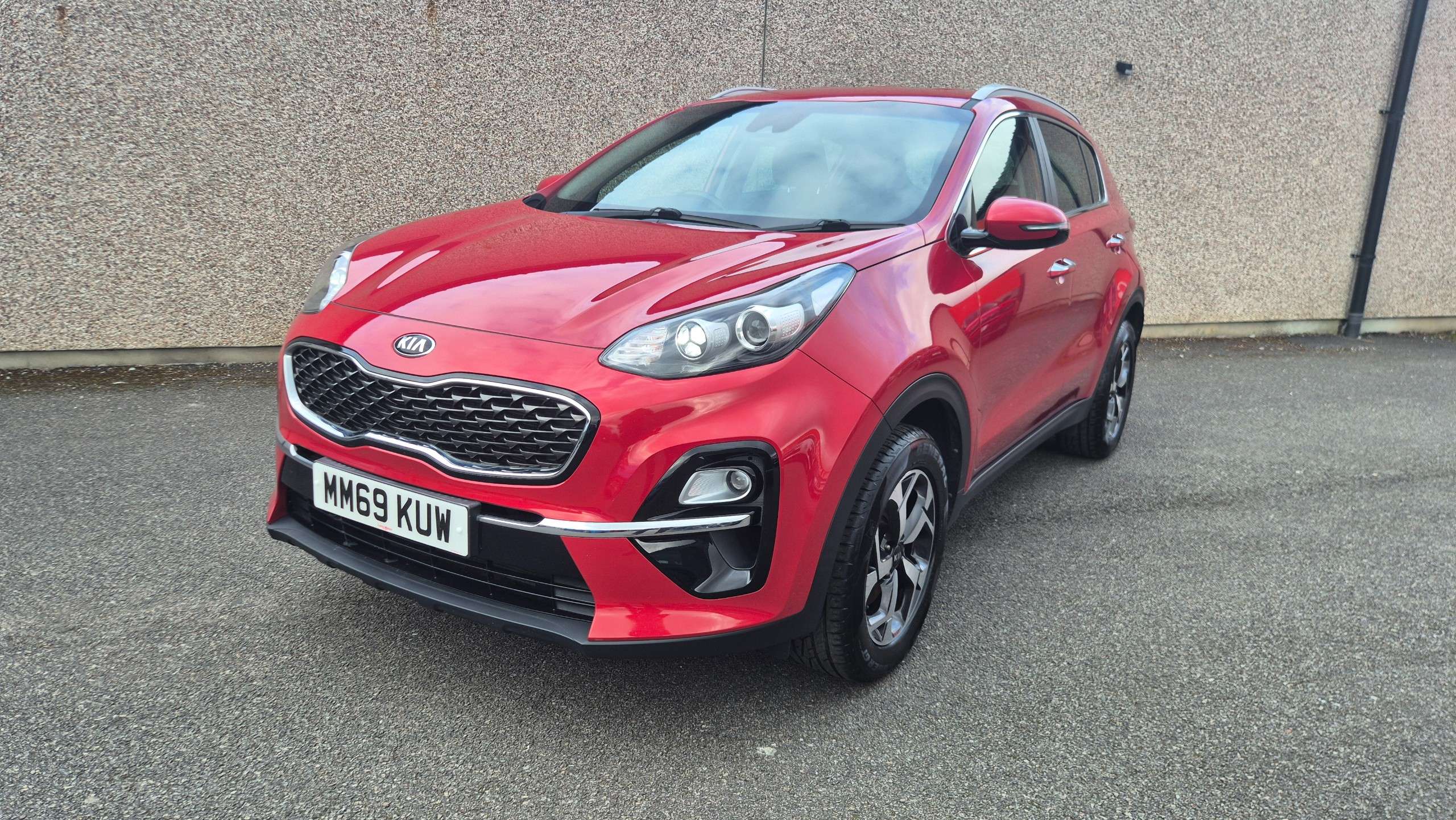 A 2020 KIA SPORTAGE 1.6 GDi 2 SUV 5dr Petrol Manual Euro 6 (s/s) (130 bhp) A 2020 KIA SPORTAGE 1.6 GDi 2 SUV 5dr Petrol Manual Euro 6 (s/s) (130 bhp)