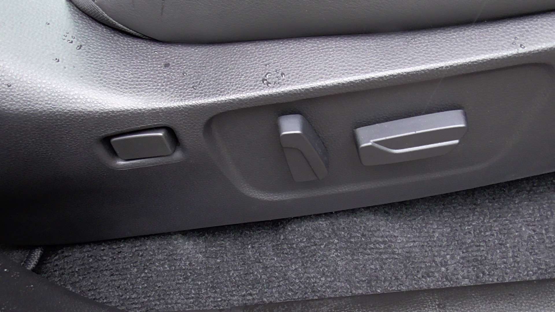 null ISUZU D MAX null ISUZU D MAX