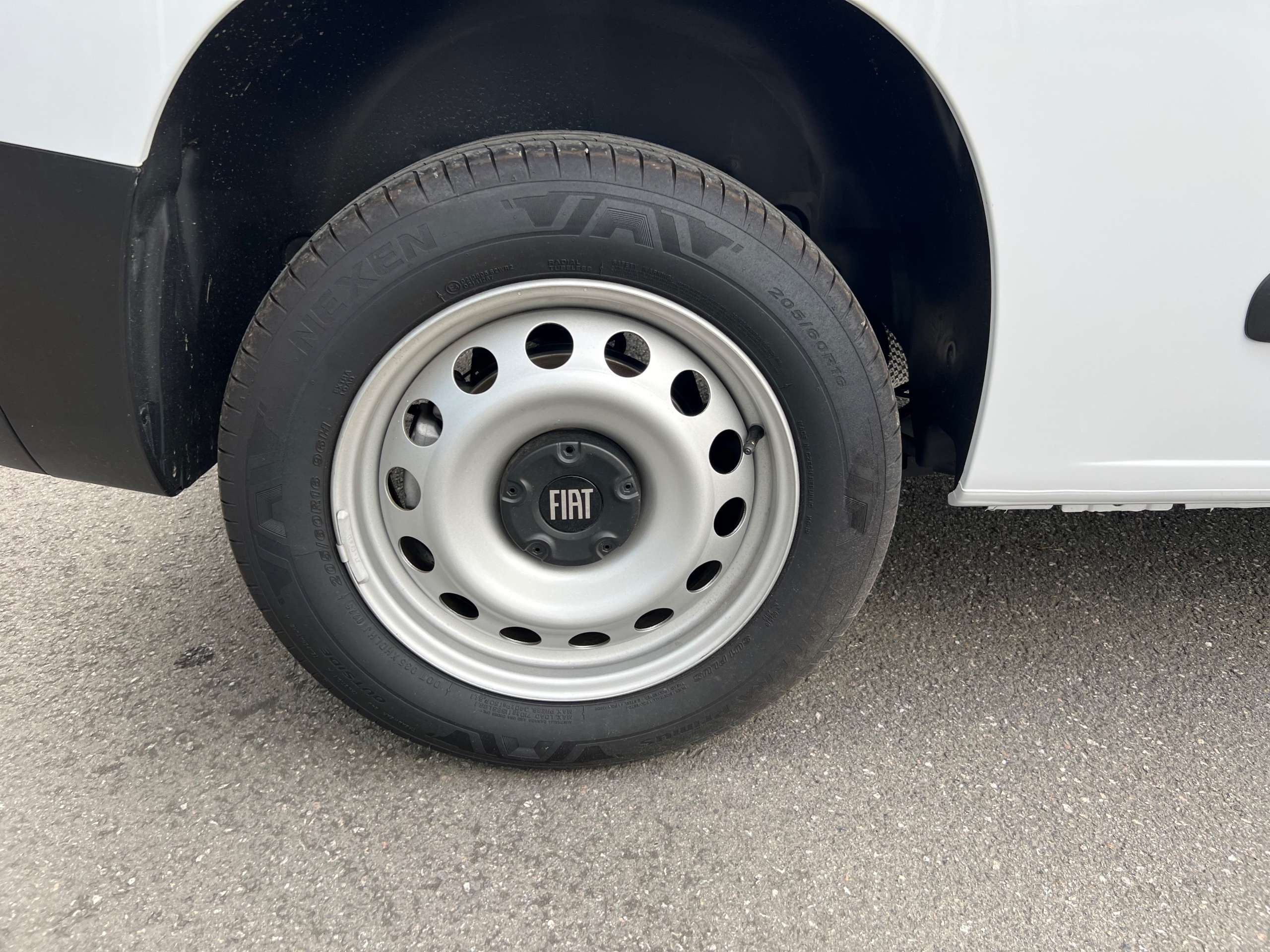 2025 FIAT DOBLO 2025 FIAT DOBLO