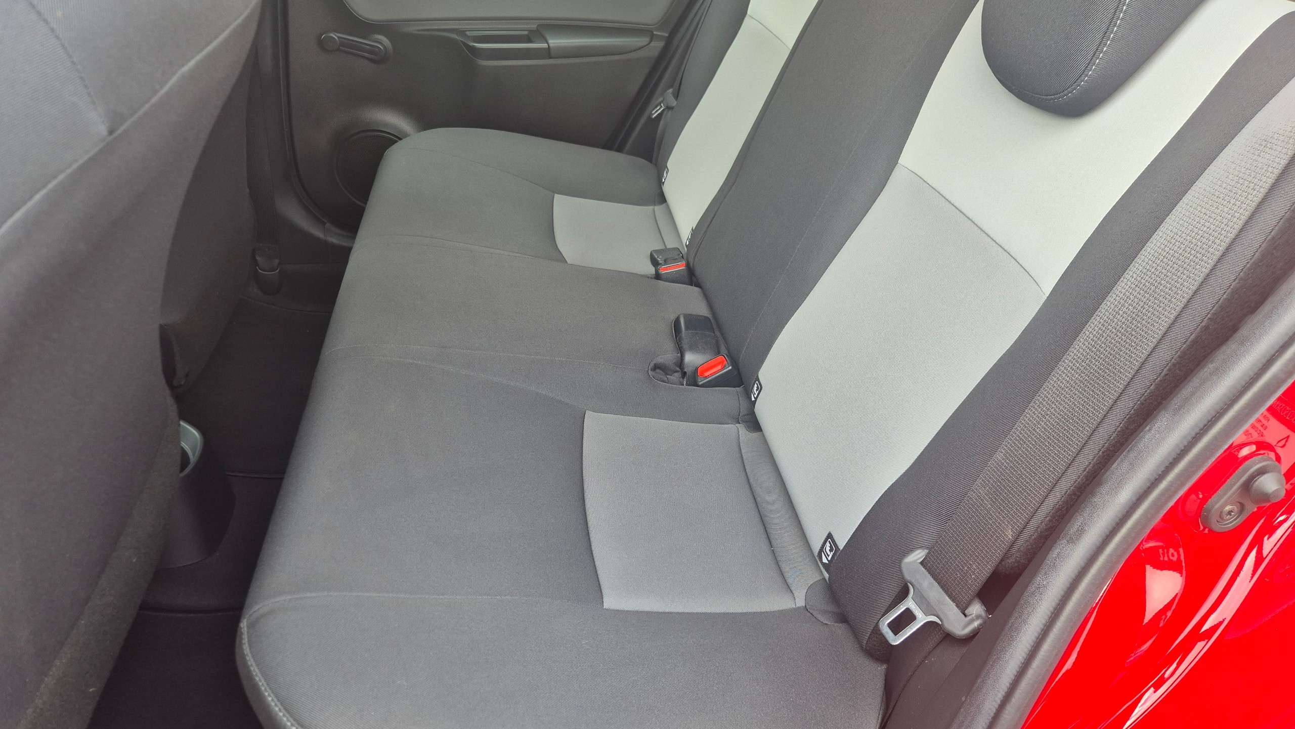 2018 TOYOTA YARIS 2018 TOYOTA YARIS