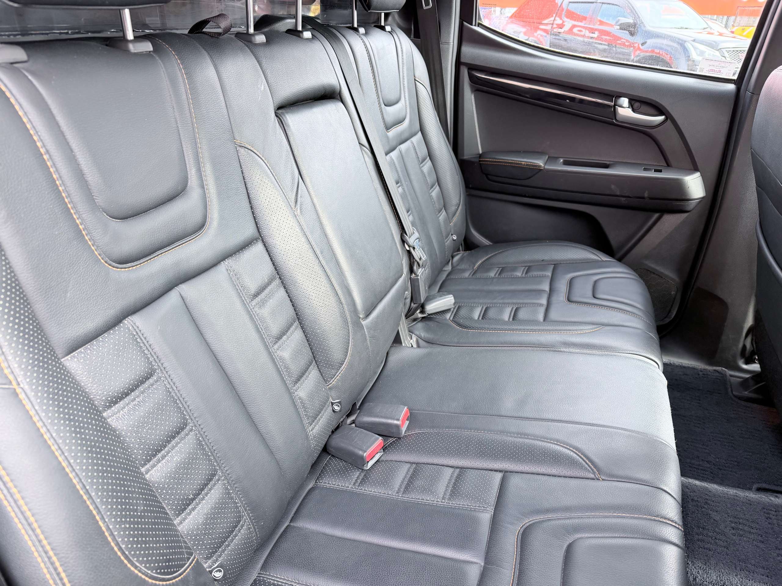 2018 ISUZU D-MAX 2018 ISUZU D-MAX