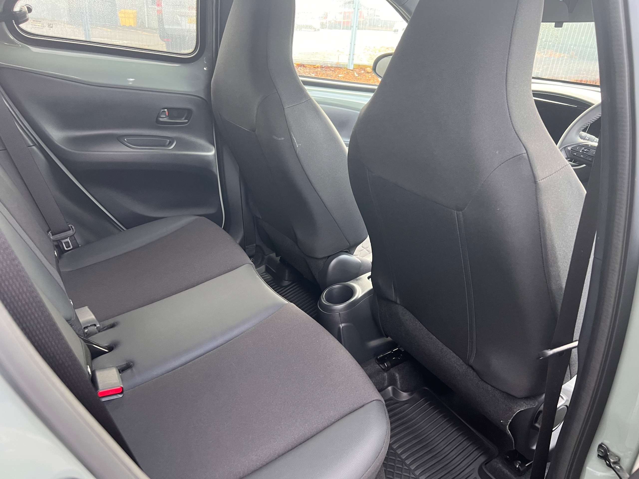 2025 TOYOTA AYGO X 2025 TOYOTA AYGO X