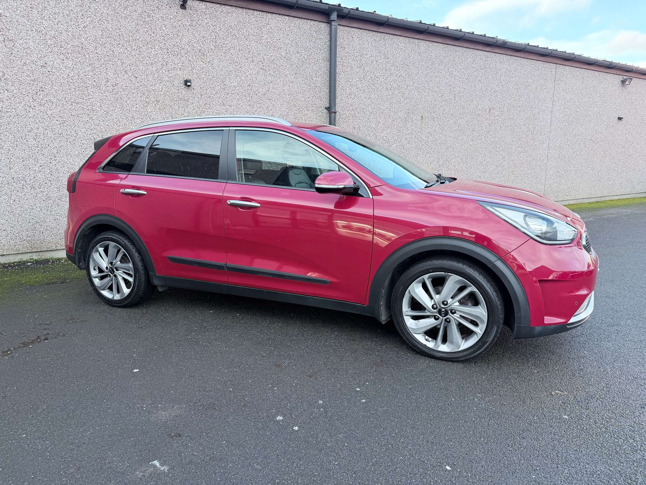 2016 KIA NIRO 2016 KIA NIRO