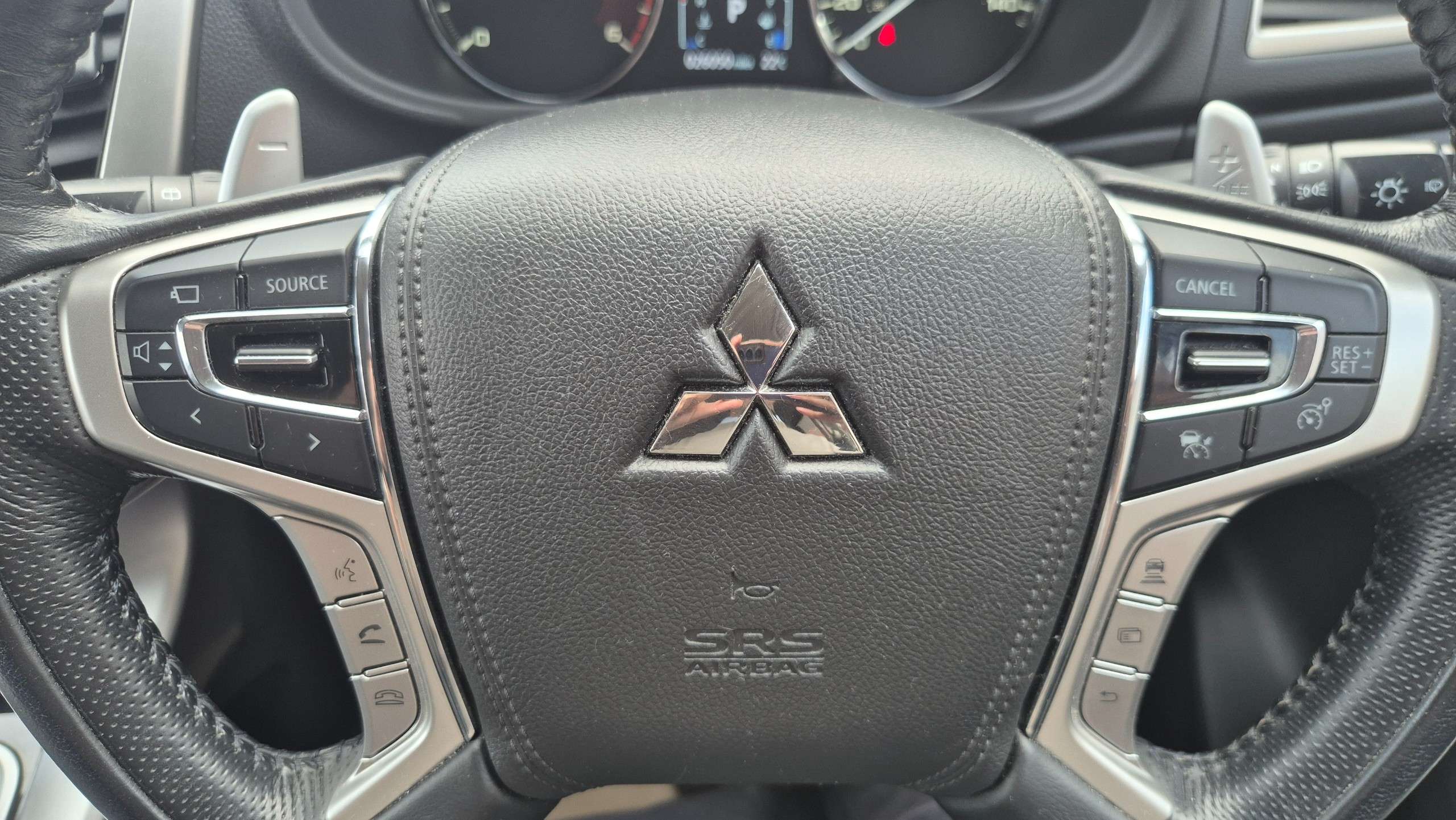 2018 MITSUBISHI SHOGUN SPORT 2018 MITSUBISHI SHOGUN SPORT