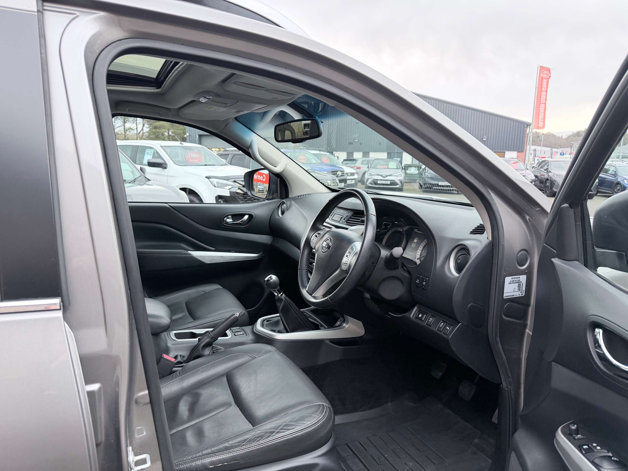 2017 NISSAN NAVARA 2017 NISSAN NAVARA