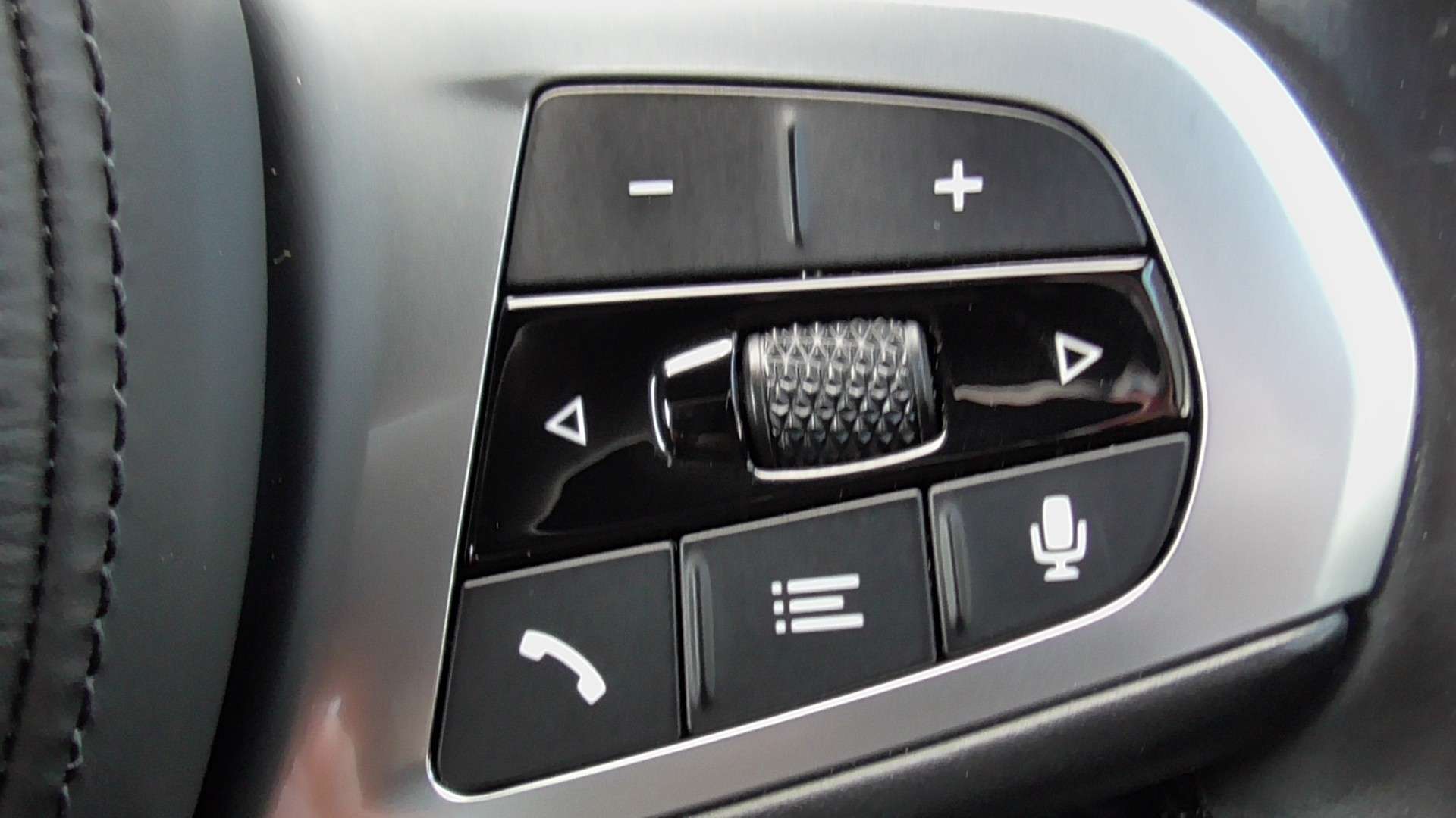 2021 BMW M135I 2021 BMW M135I