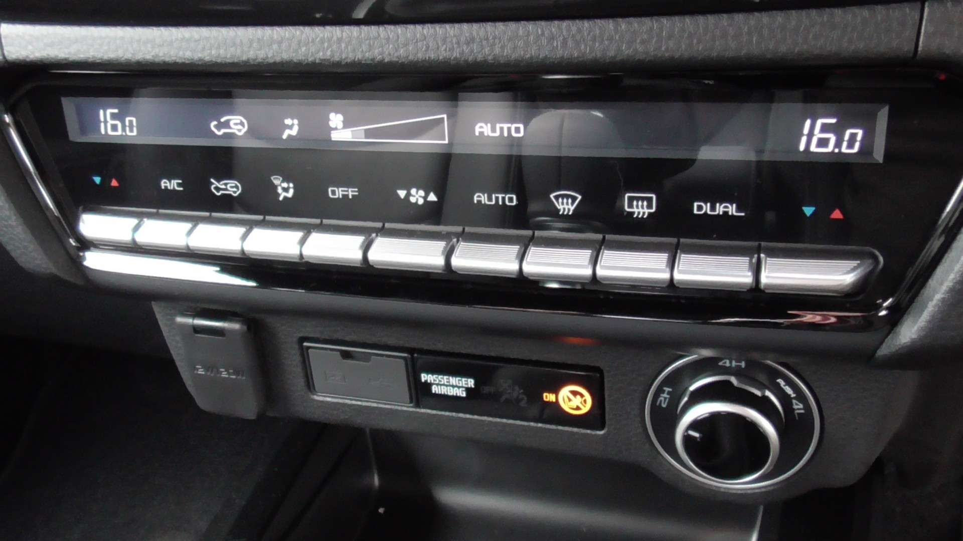 null ISUZU D MAX null ISUZU D MAX