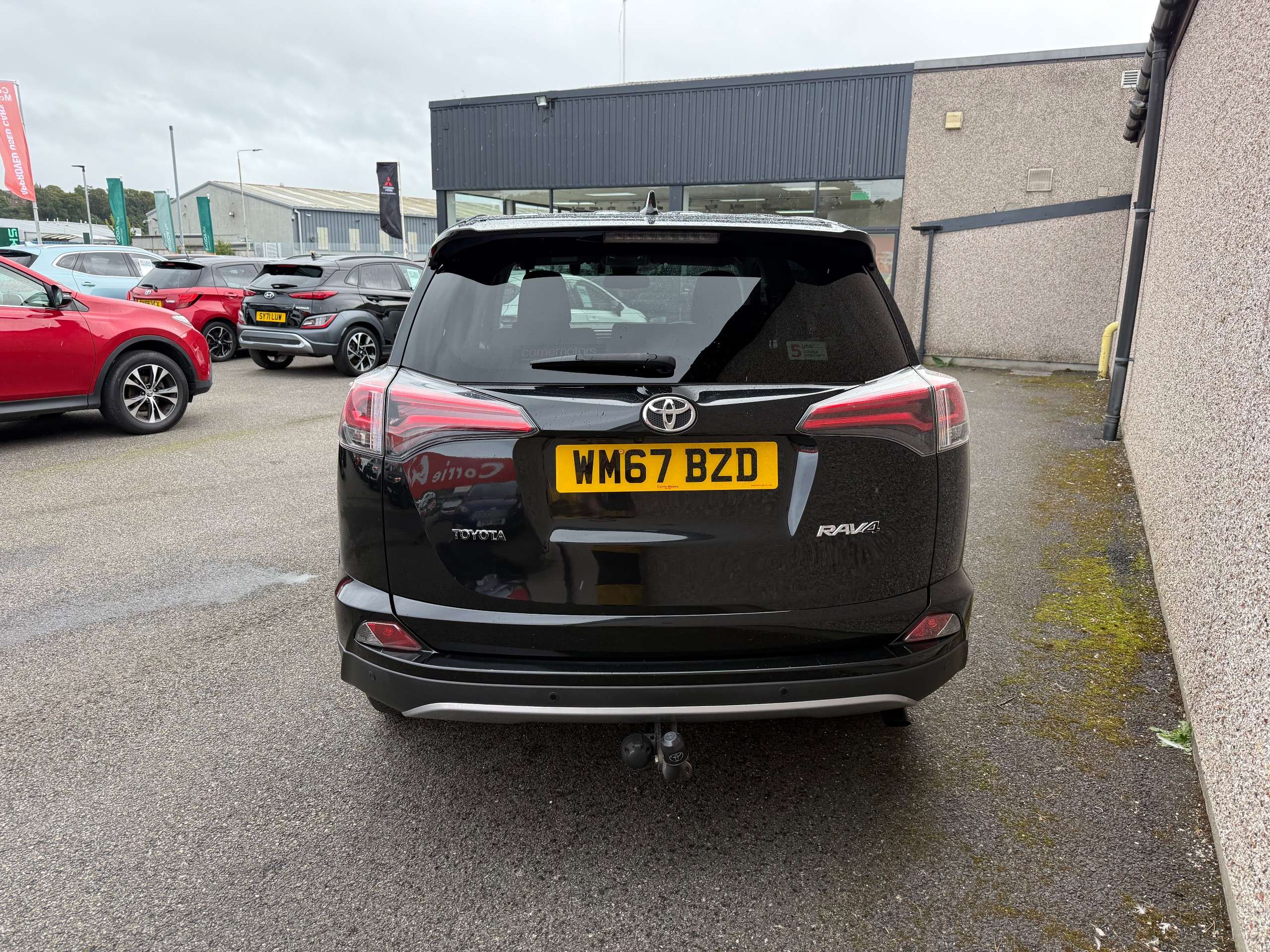 A 2017 TOYOTA RAV4 2.0 D-4D Business Edition SUV 5dr Diesel Manual Euro 6 (s/s) (Safety Sense, Nav) (143 ps) A 2017 TOYOTA RAV4 2.0 D-4D Business Edition SUV 5dr Diesel Manual Euro 6 (s/s) (Safety Sense, Nav) (143 ps)