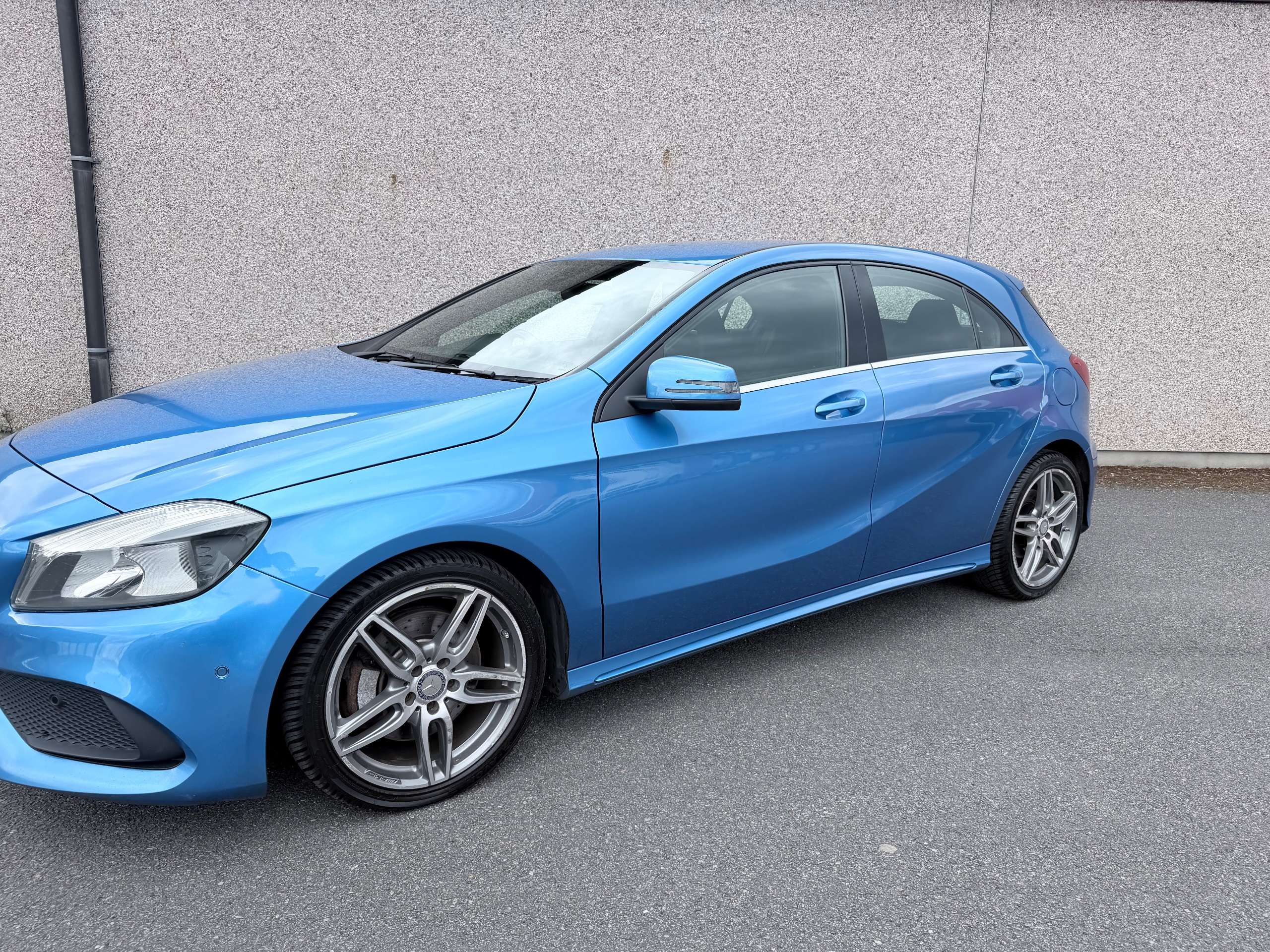 A 2016 MERCEDES-BENZ A CLASS 2.1 A220d AMG Line Hatchback 5dr Diesel 7G-DCT Euro 6 (s/s) (177 ps) A 2016 MERCEDES-BENZ A CLASS 2.1 A220d AMG Line Hatchback 5dr Diesel 7G-DCT Euro 6 (s/s) (177 ps)