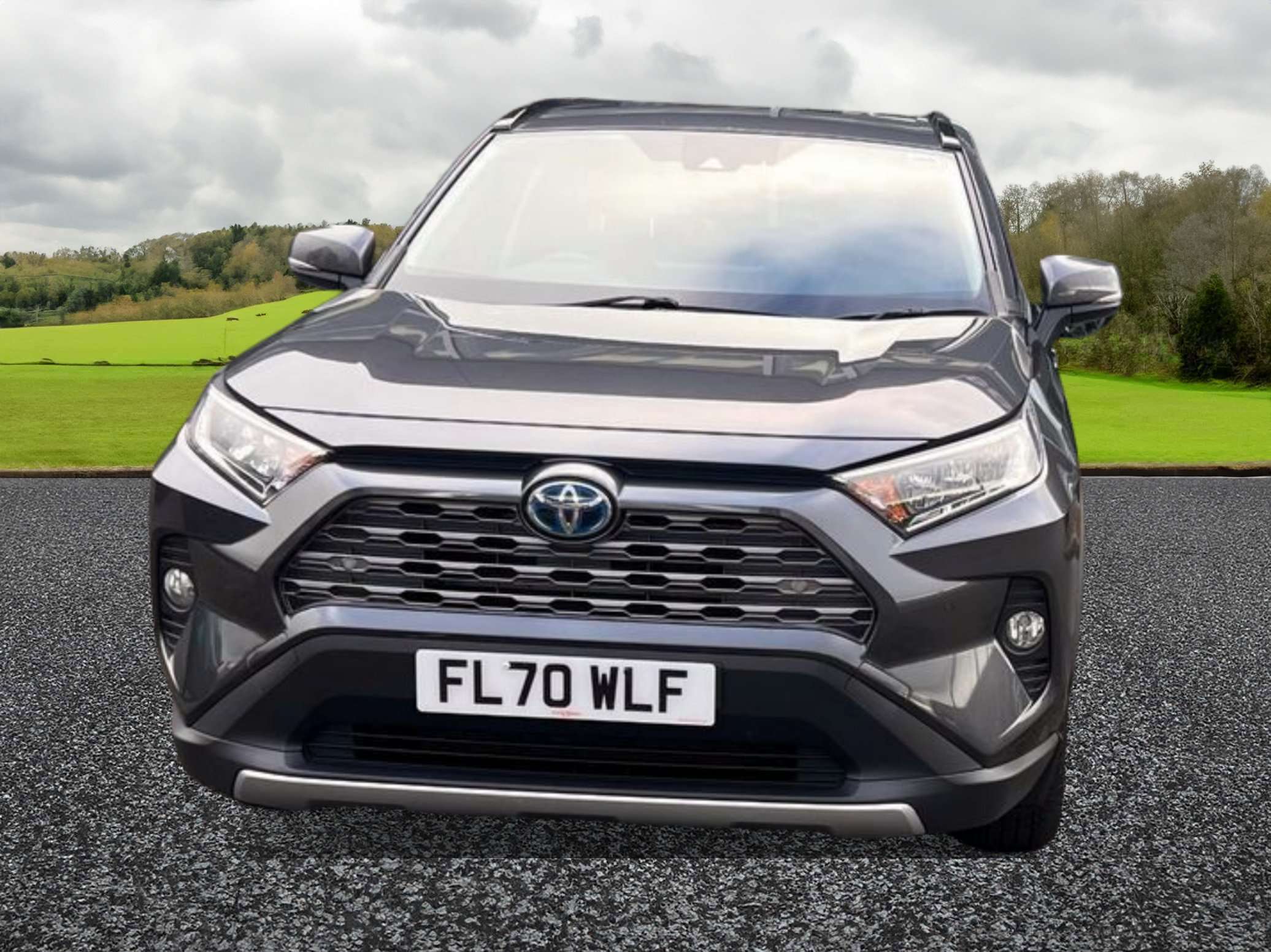 A 2020 TOYOTA RAV4 2.5 VVT-h Design SUV 5dr Petrol Hybrid CVT 4WD Euro 6 (s/s) (222 ps) A 2020 TOYOTA RAV4 2.5 VVT-h Design SUV 5dr Petrol Hybrid CVT 4WD Euro 6 (s/s) (222 ps)