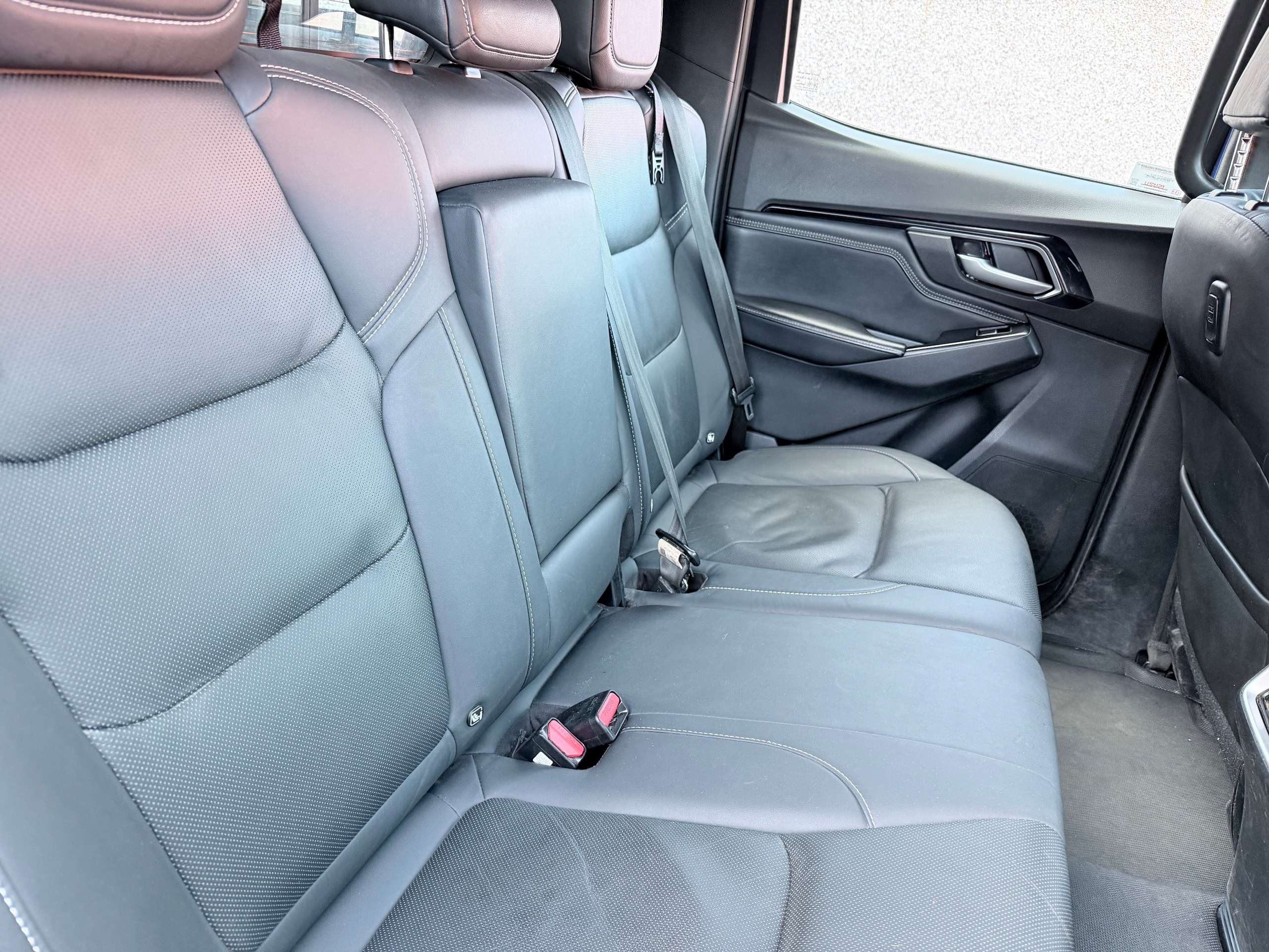 2023 ISUZU D-MAX 2023 ISUZU D-MAX