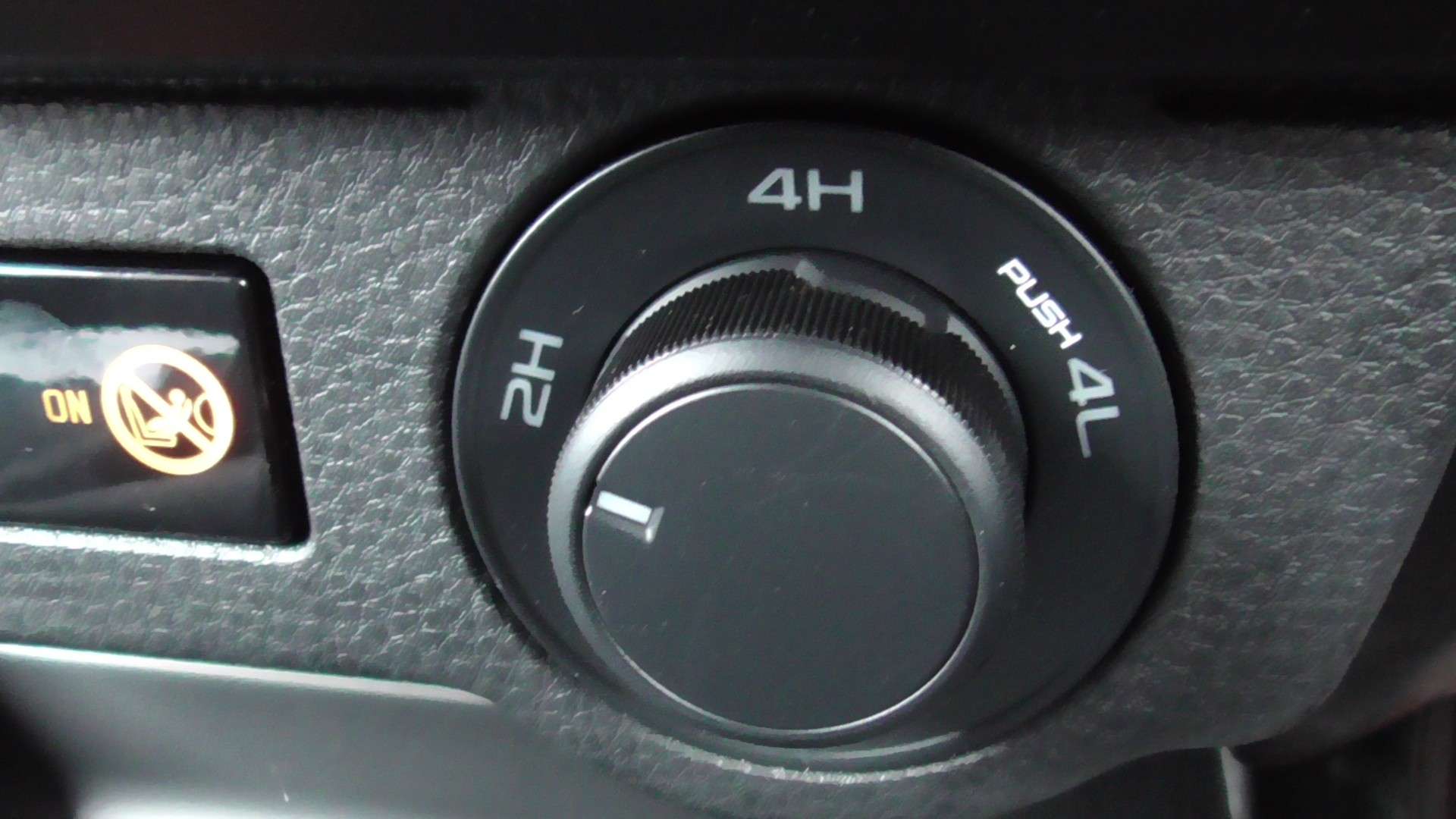 null ISUZU D MAX null ISUZU D MAX