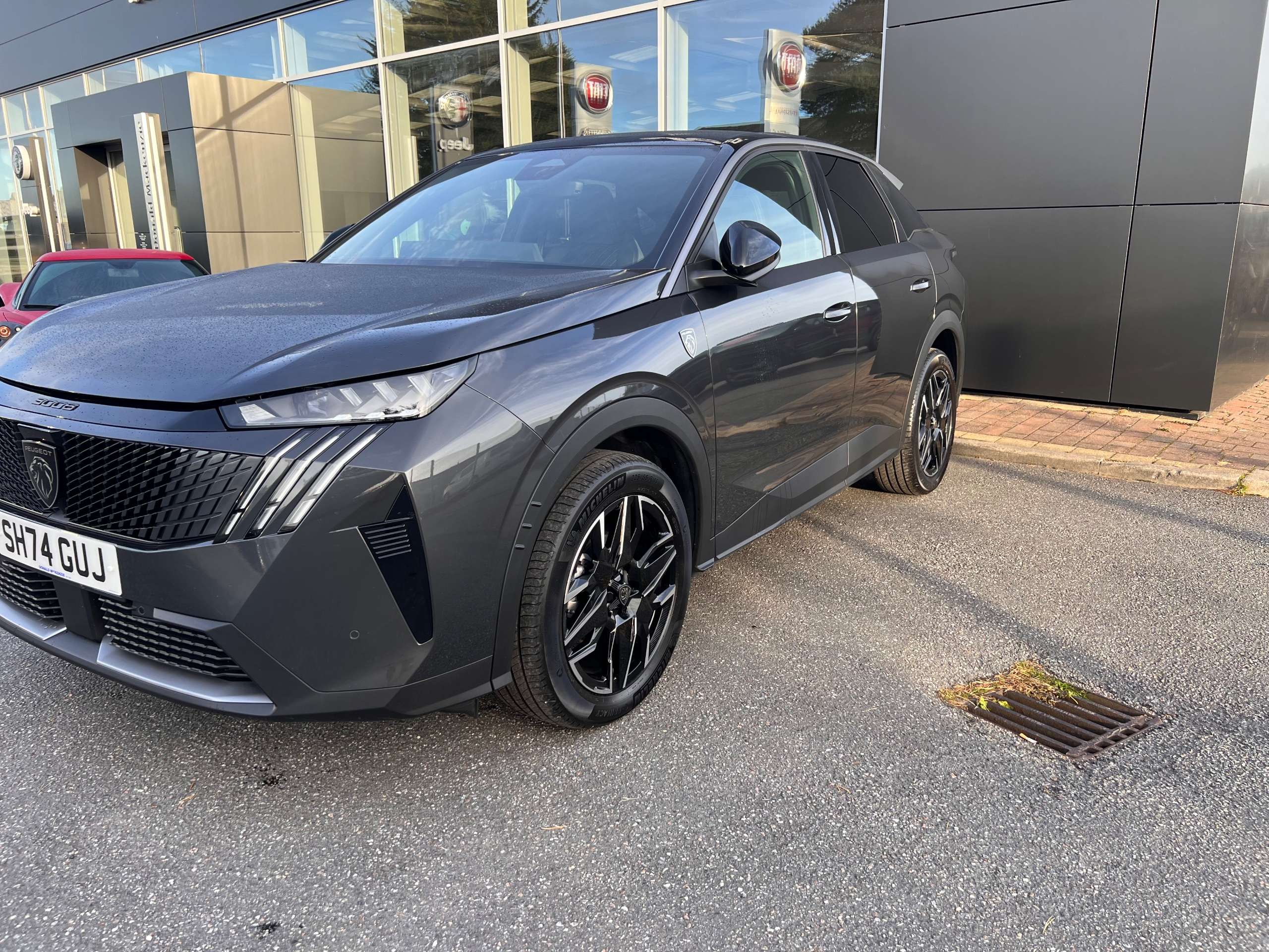 A 2024 PEUGEOT 3008 1.2 HYBRID GT SUV 5dr Petrol Hybrid e-DSC6 Euro 6 (s/s) (136 ps) A 2024 PEUGEOT 3008 1.2 HYBRID GT SUV 5dr Petrol Hybrid e-DSC6 Euro 6 (s/s) (136 ps)