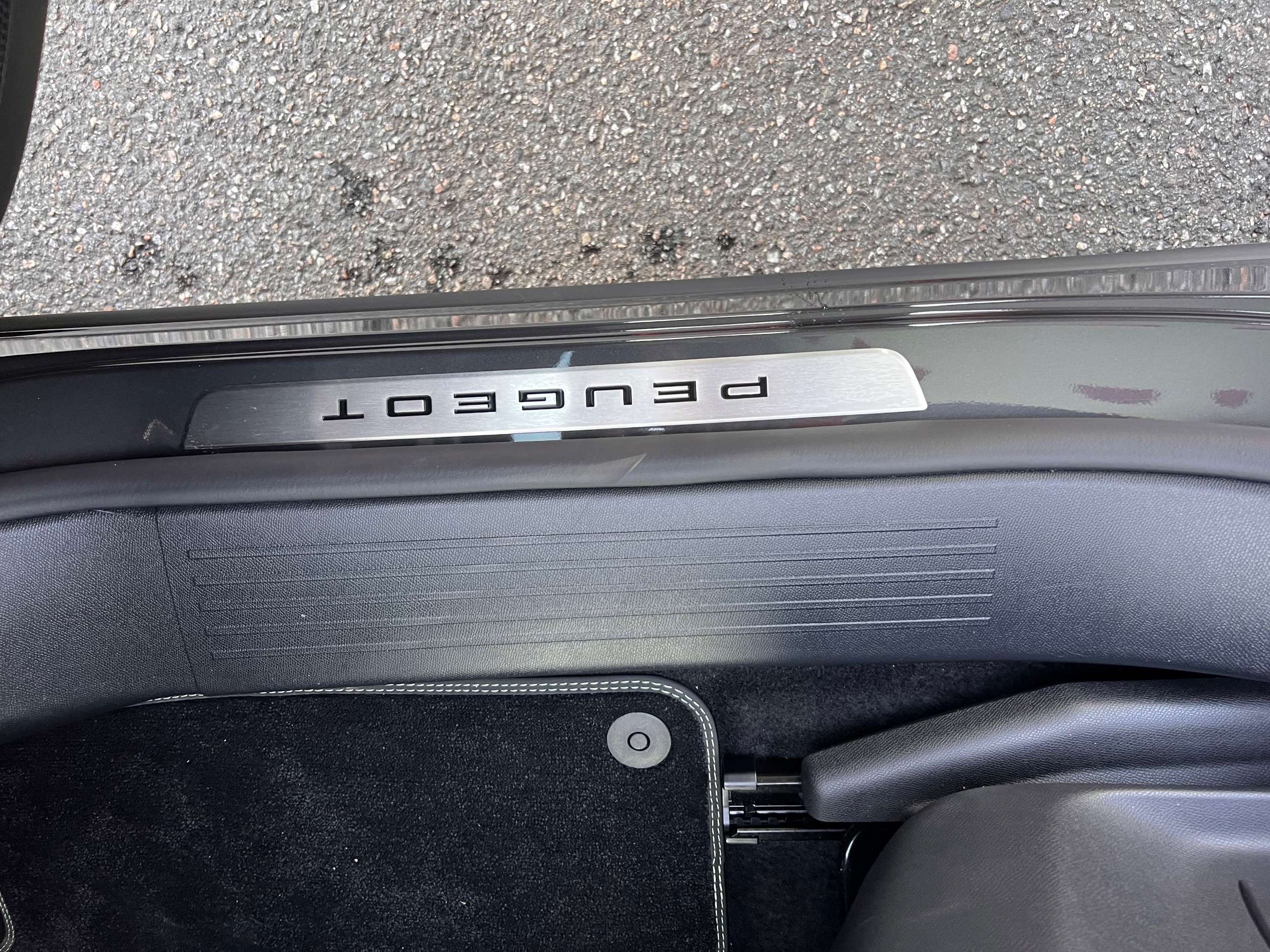 2024 PEUGEOT 3008 2024 PEUGEOT 3008