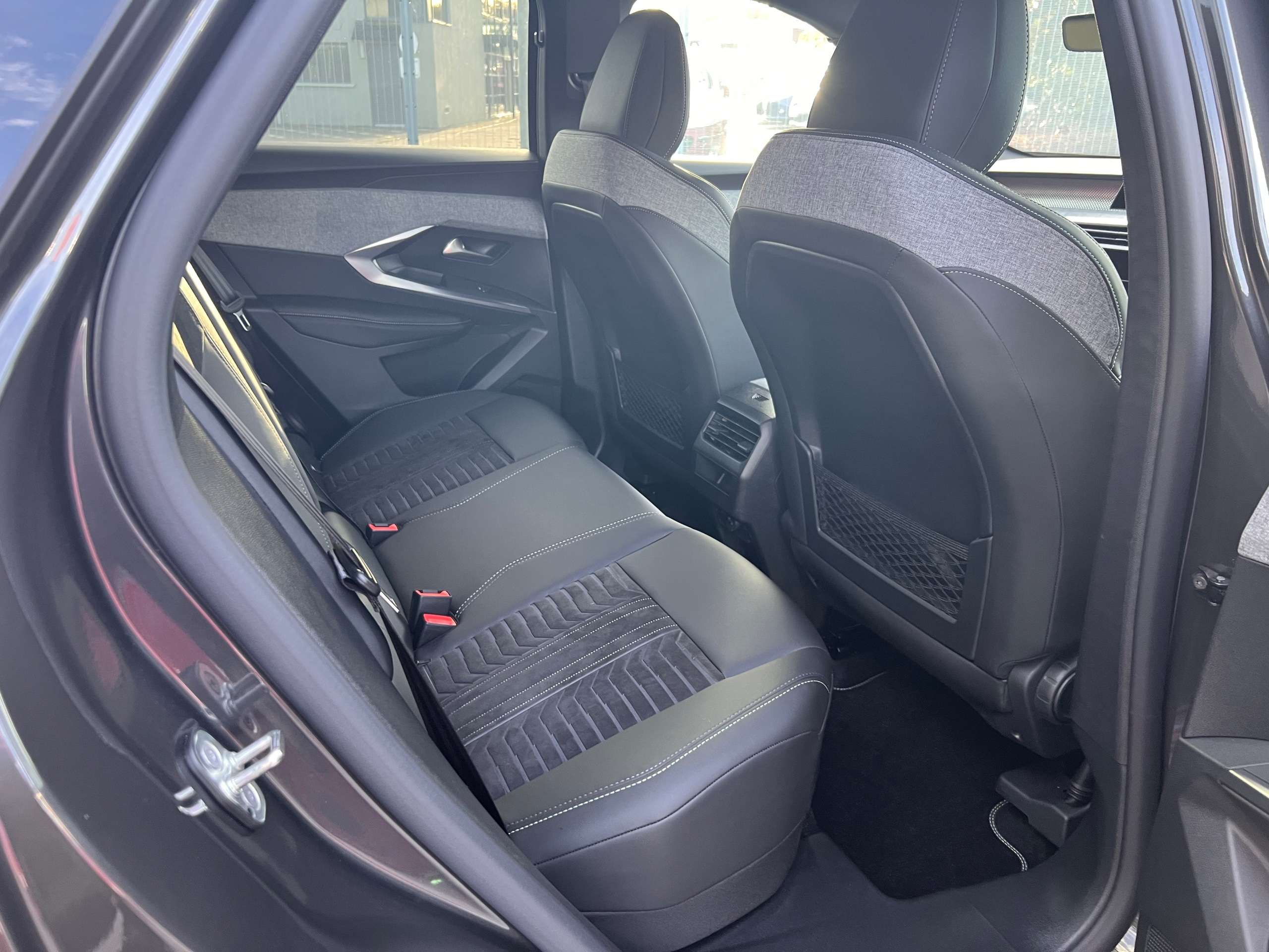 2024 PEUGEOT 3008 2024 PEUGEOT 3008