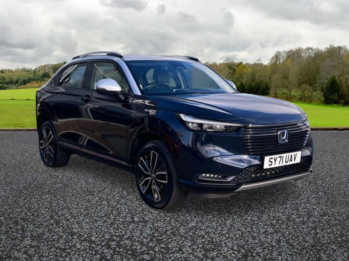 Check out this Honda Hr-v 2022 Hybrid Electric Automatic