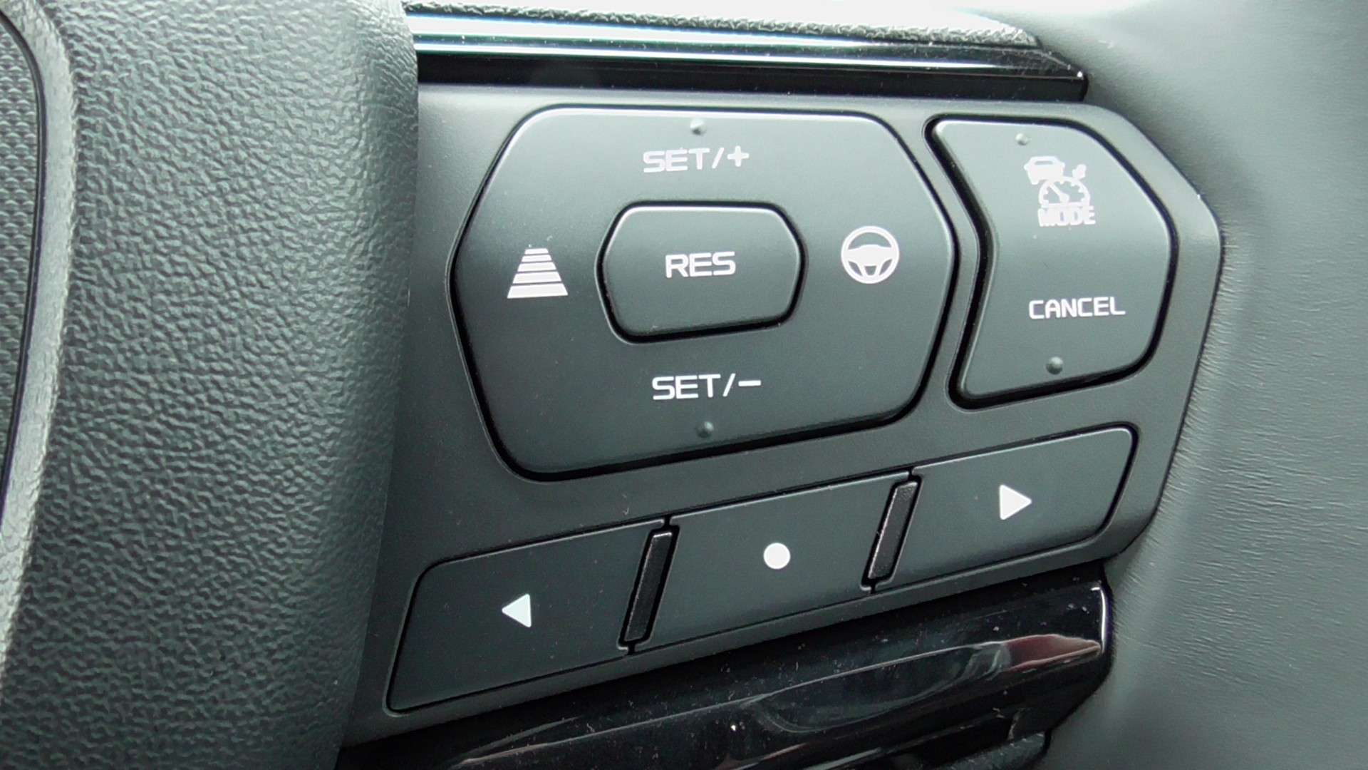 null ISUZU D MAX null ISUZU D MAX