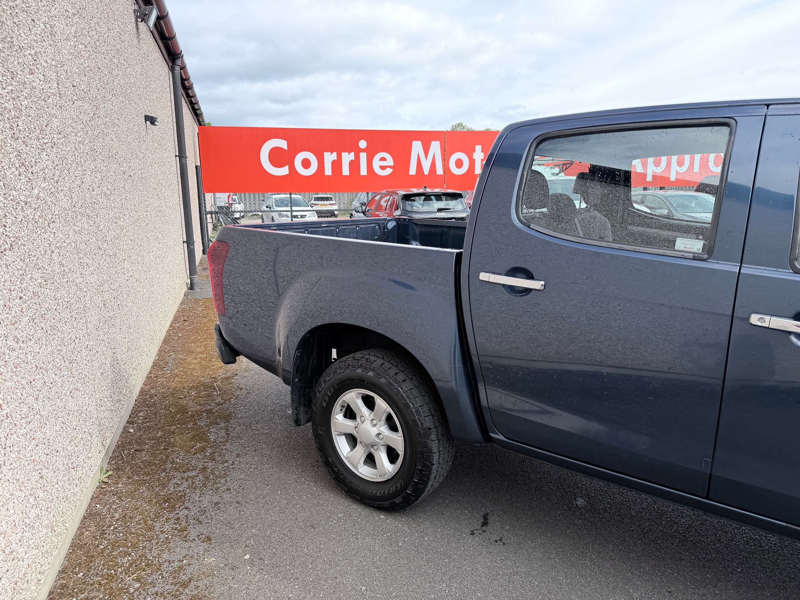 2017 ISUZU D-MAX 2017 ISUZU D-MAX