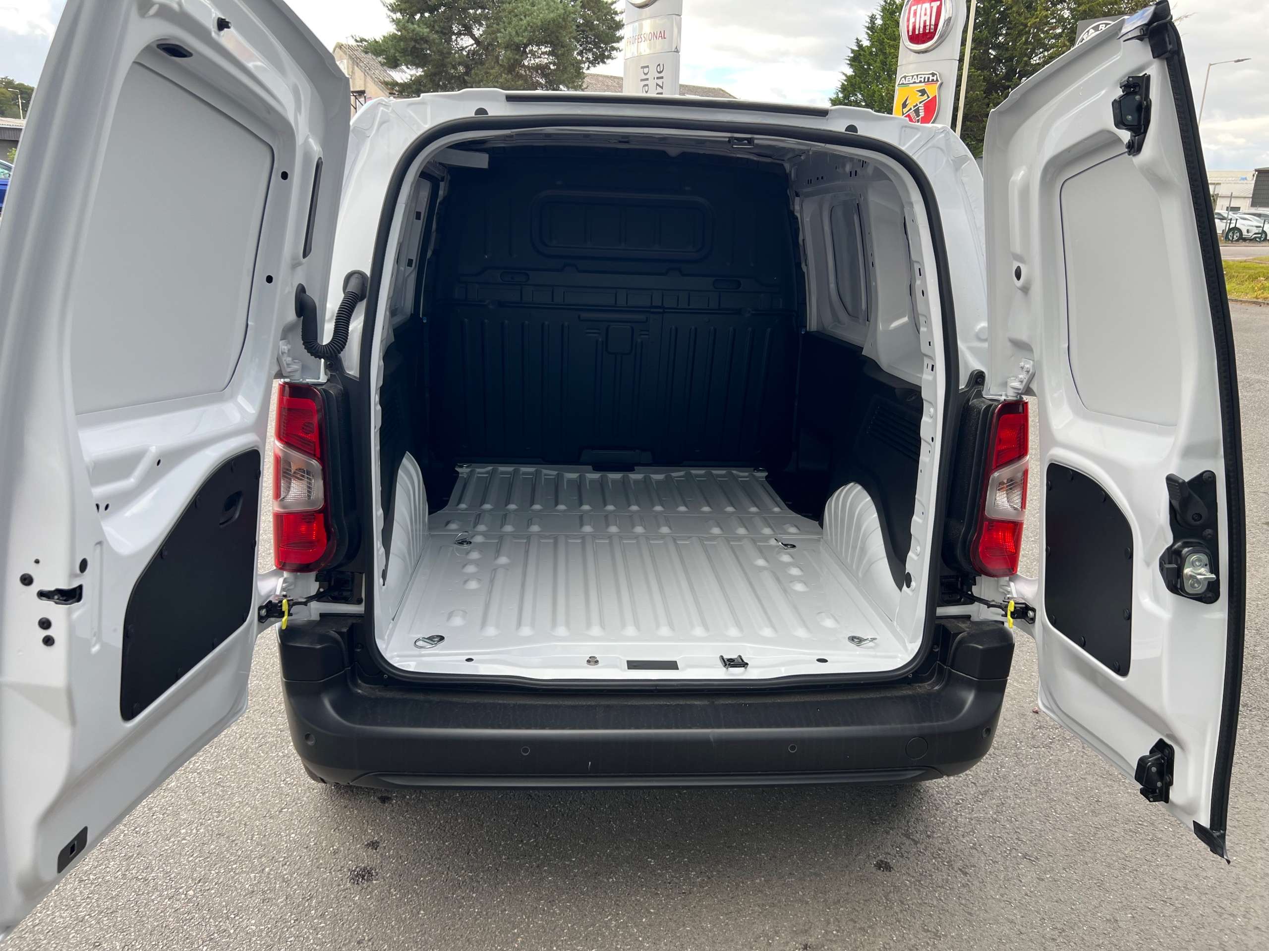 2025 FIAT DOBLO 2025 FIAT DOBLO