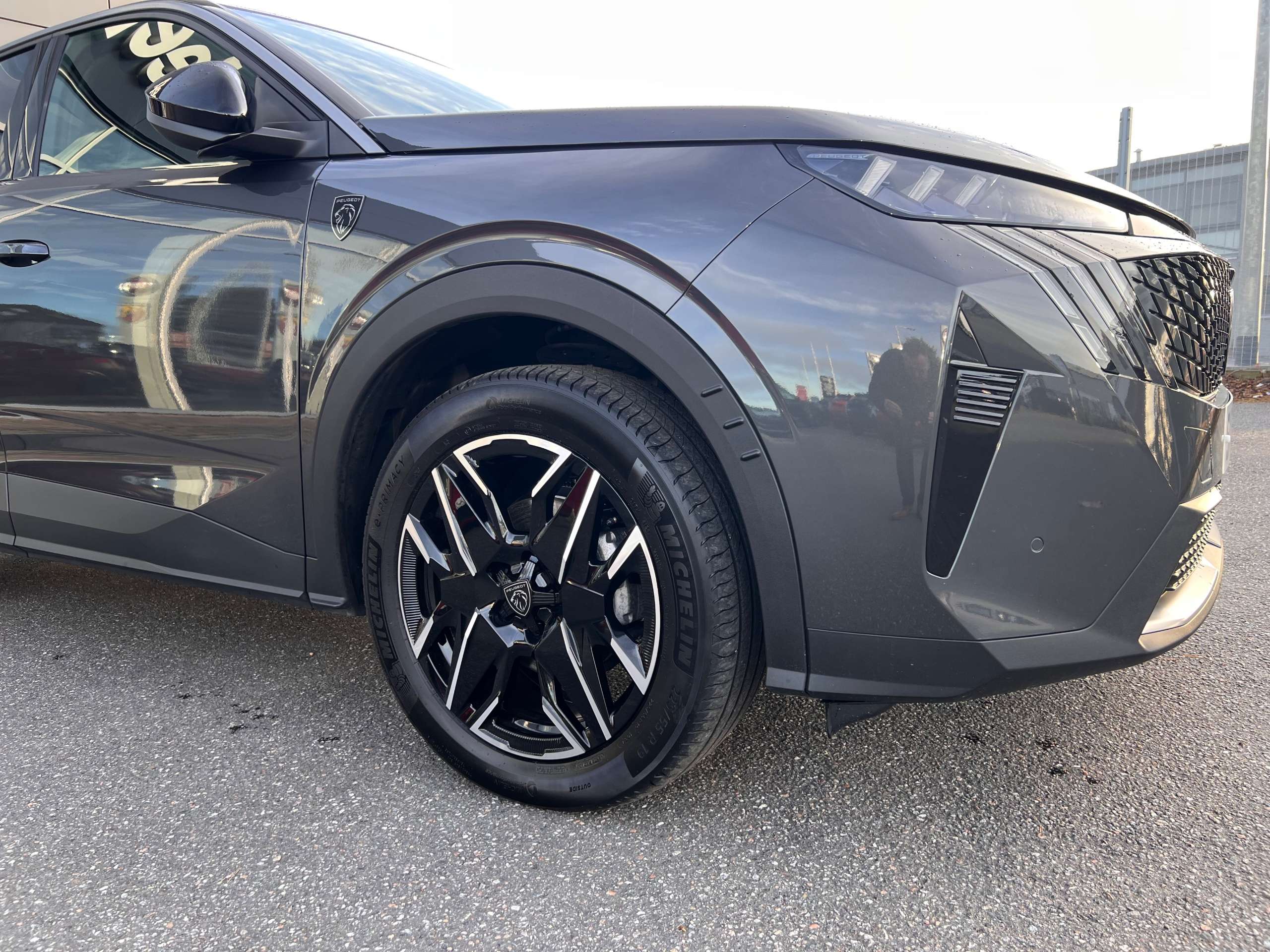 2024 PEUGEOT 3008 2024 PEUGEOT 3008