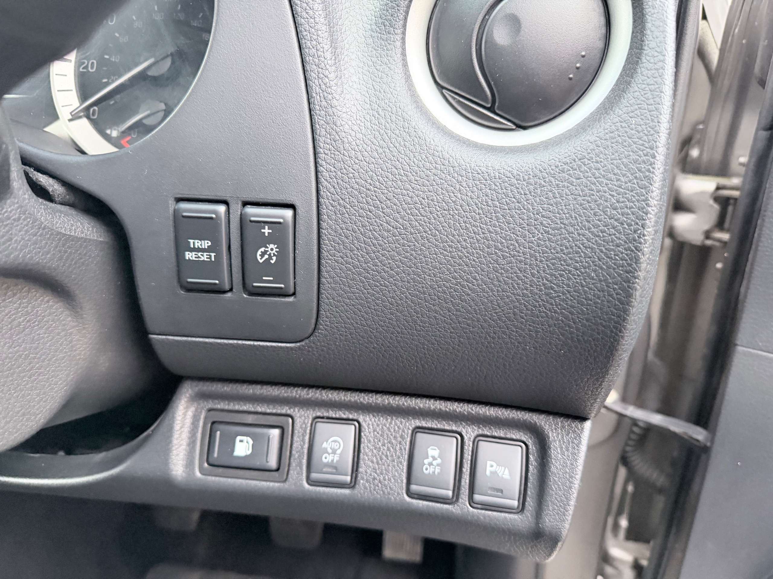 2017 NISSAN NAVARA 2017 NISSAN NAVARA