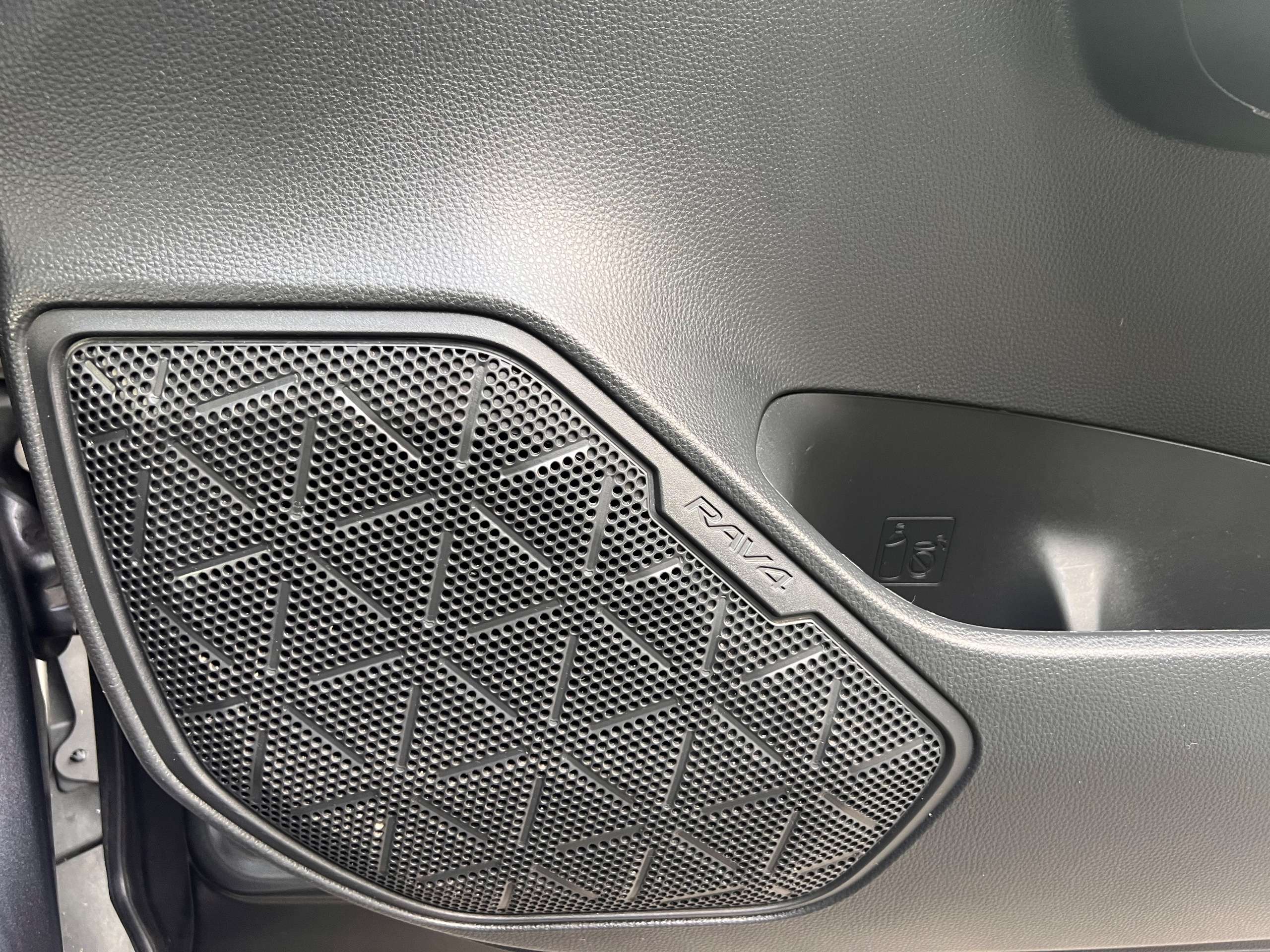 2020 TOYOTA RAV4 2020 TOYOTA RAV4