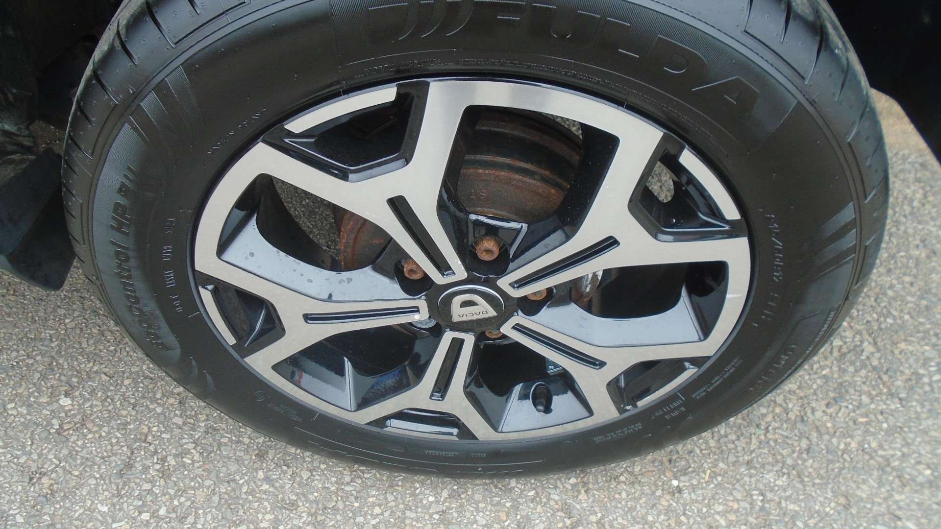 A 2019 DACIA DUSTER 1.6 SCe Prestige SUV 5dr Petrol Manual Euro 6 (s/s) (115 ps) A 2019 DACIA DUSTER 1.6 SCe Prestige SUV 5dr Petrol Manual Euro 6 (s/s) (115 ps)