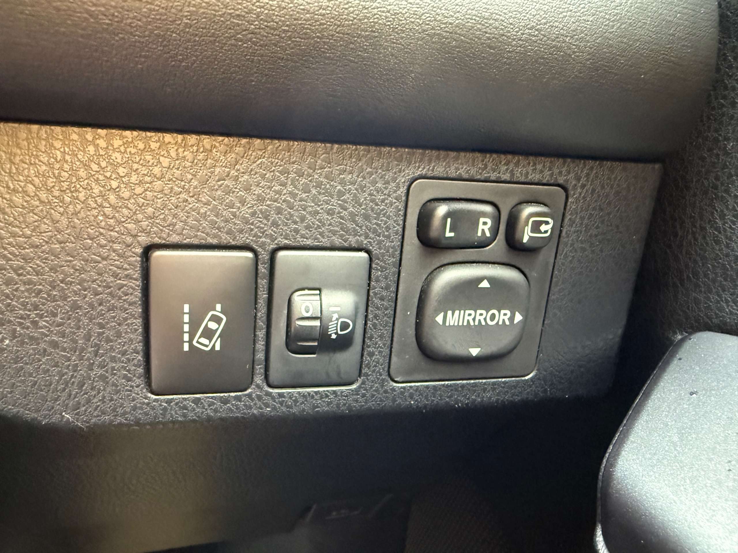2017 TOYOTA RAV4 2017 TOYOTA RAV4
