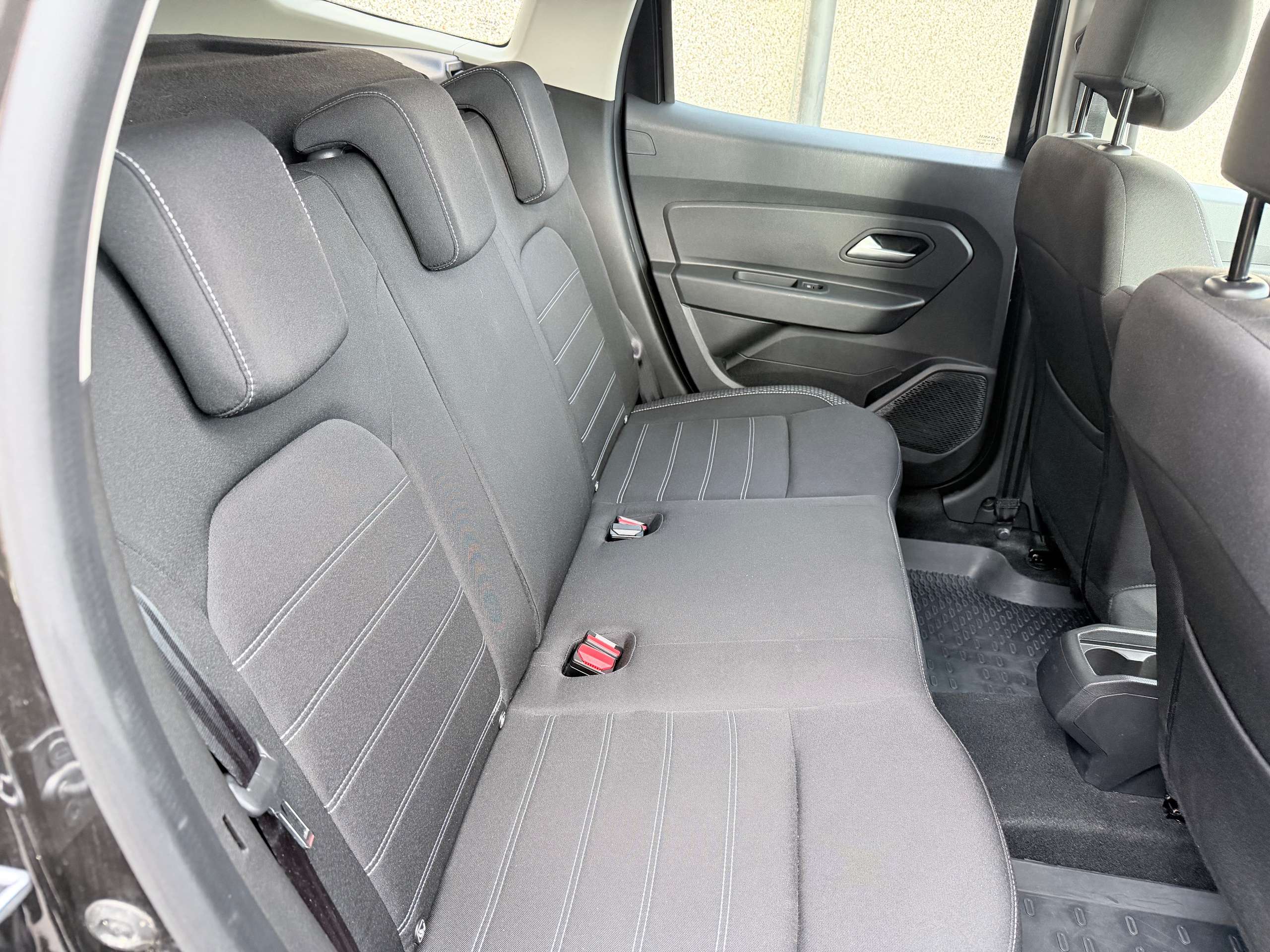 2019 DACIA DUSTER 2019 DACIA DUSTER