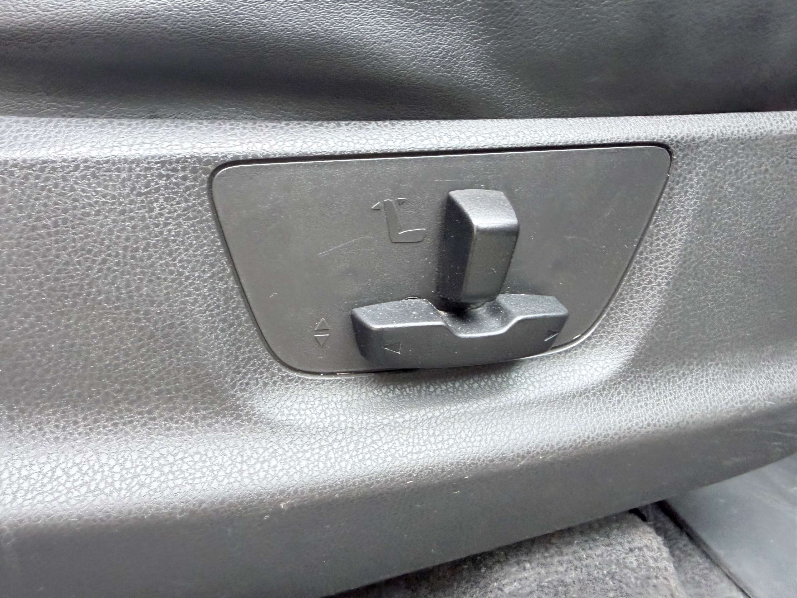 2020 ISUZU D-MAX 2020 ISUZU D-MAX