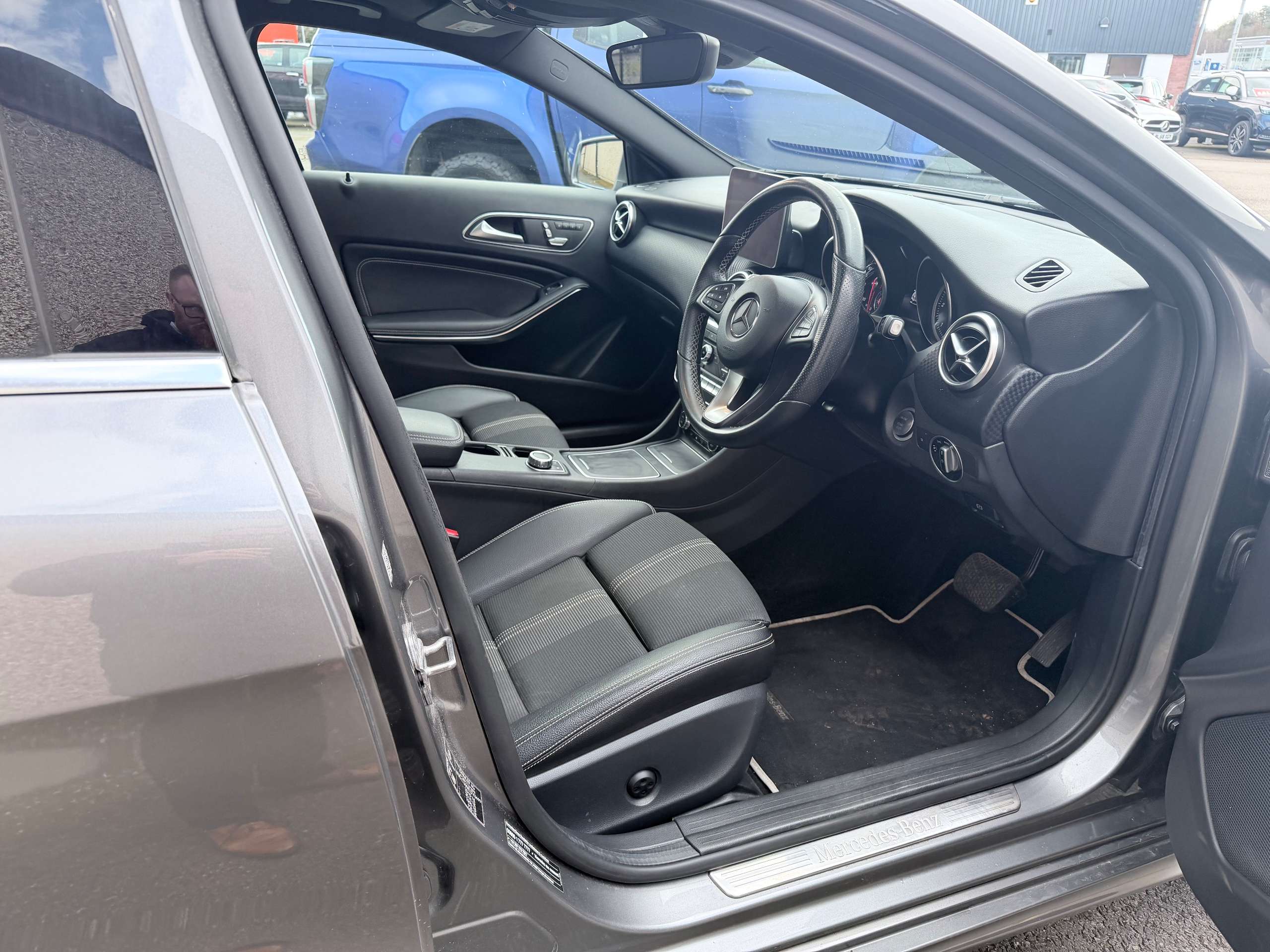 2018 MERCEDES-BENZ A CLASS 2018 MERCEDES-BENZ A CLASS