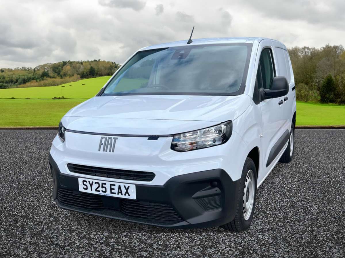 Check out this Fiat Doblo 2025 Diesel Manual