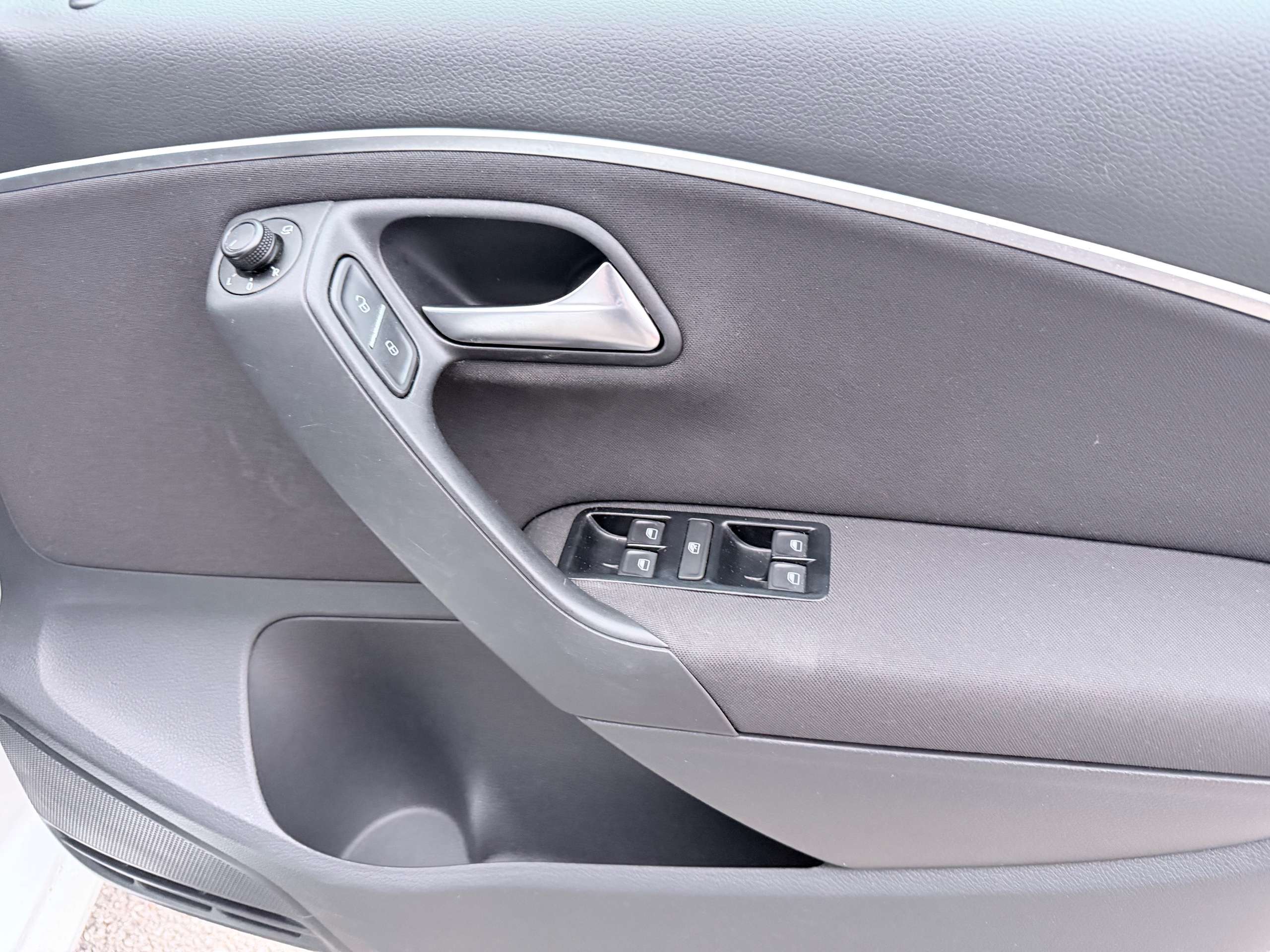 2017 VOLKSWAGEN POLO 2017 VOLKSWAGEN POLO