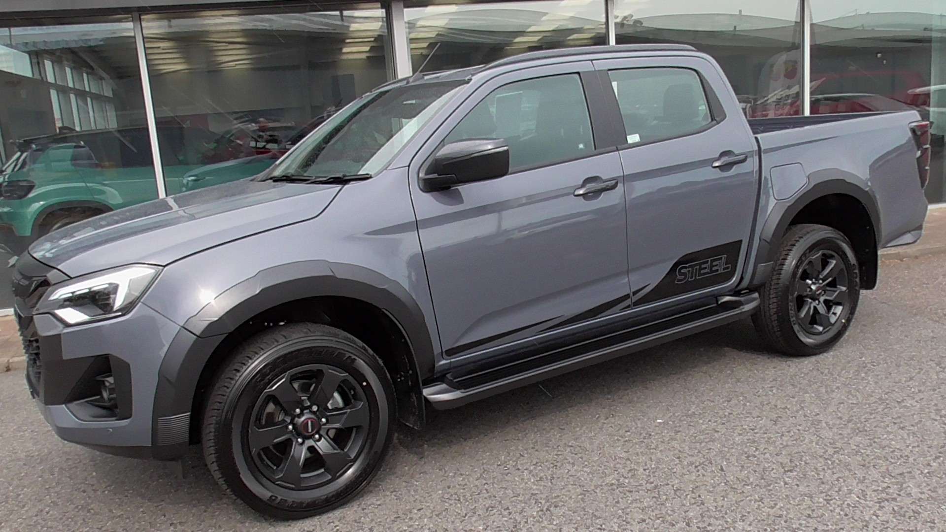 A null ISUZU D MAX Steel V Cross Automatic A null ISUZU D MAX Steel V Cross Automatic