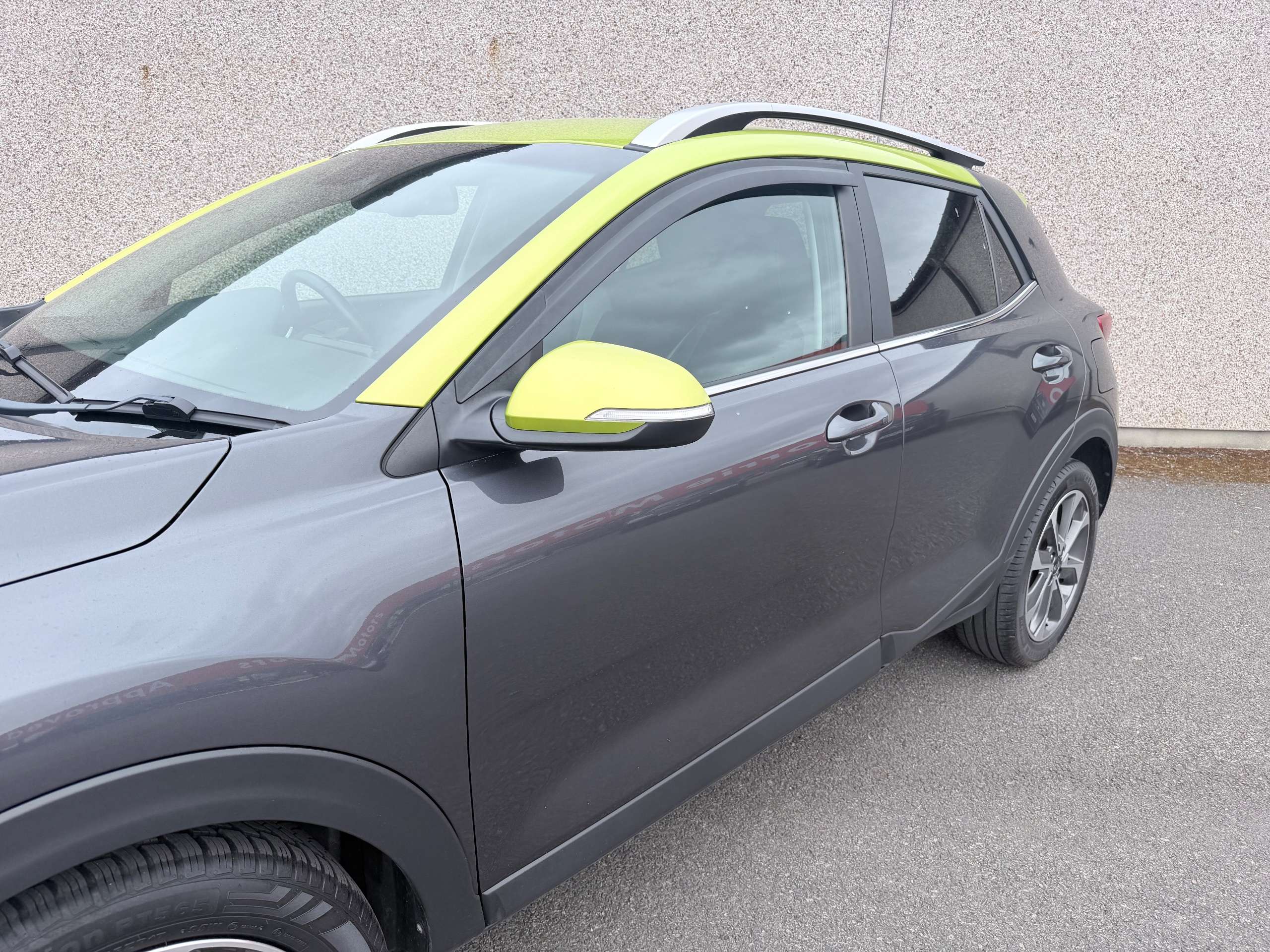 2020 KIA STONIC 2020 KIA STONIC