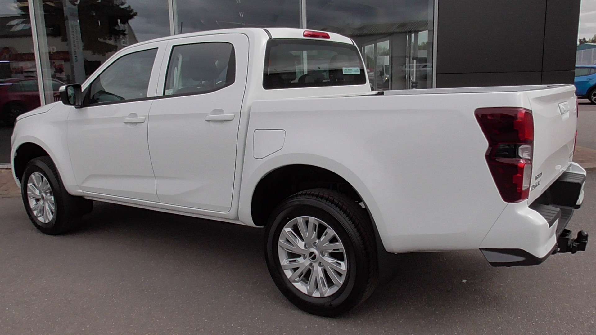 null ISUZU D MAX null ISUZU D MAX