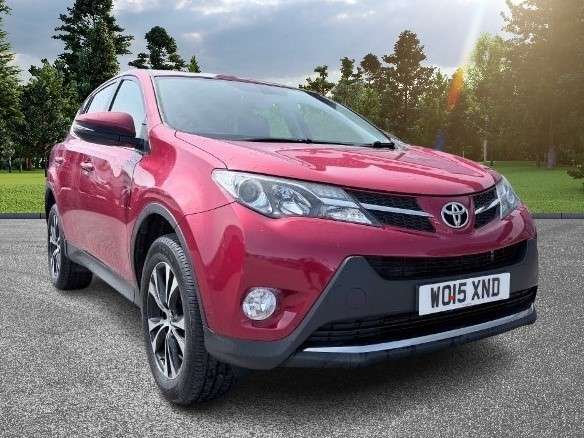 A 2015 TOYOTA RAV4 2.0 D-4D Icon SUV 5dr Diesel Manual 4WD Euro 5 (s/s) (124 ps) A 2015 TOYOTA RAV4 2.0 D-4D Icon SUV 5dr Diesel Manual 4WD Euro 5 (s/s) (124 ps)
