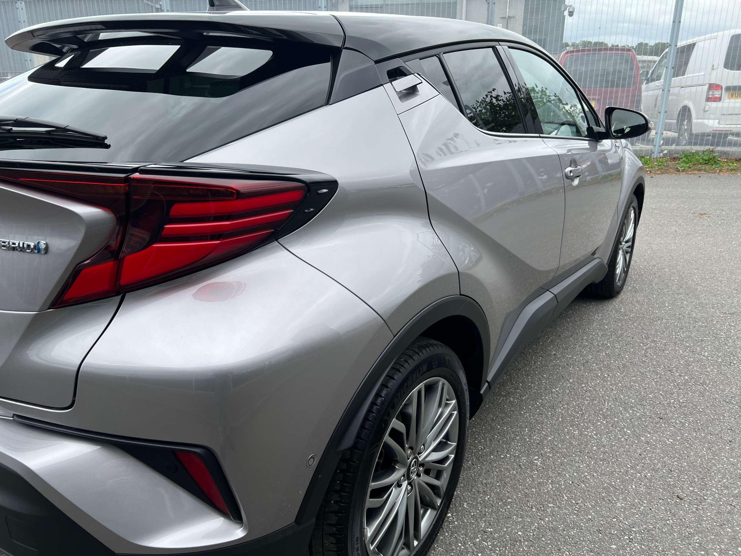 2021 TOYOTA C-HR 2021 TOYOTA C-HR