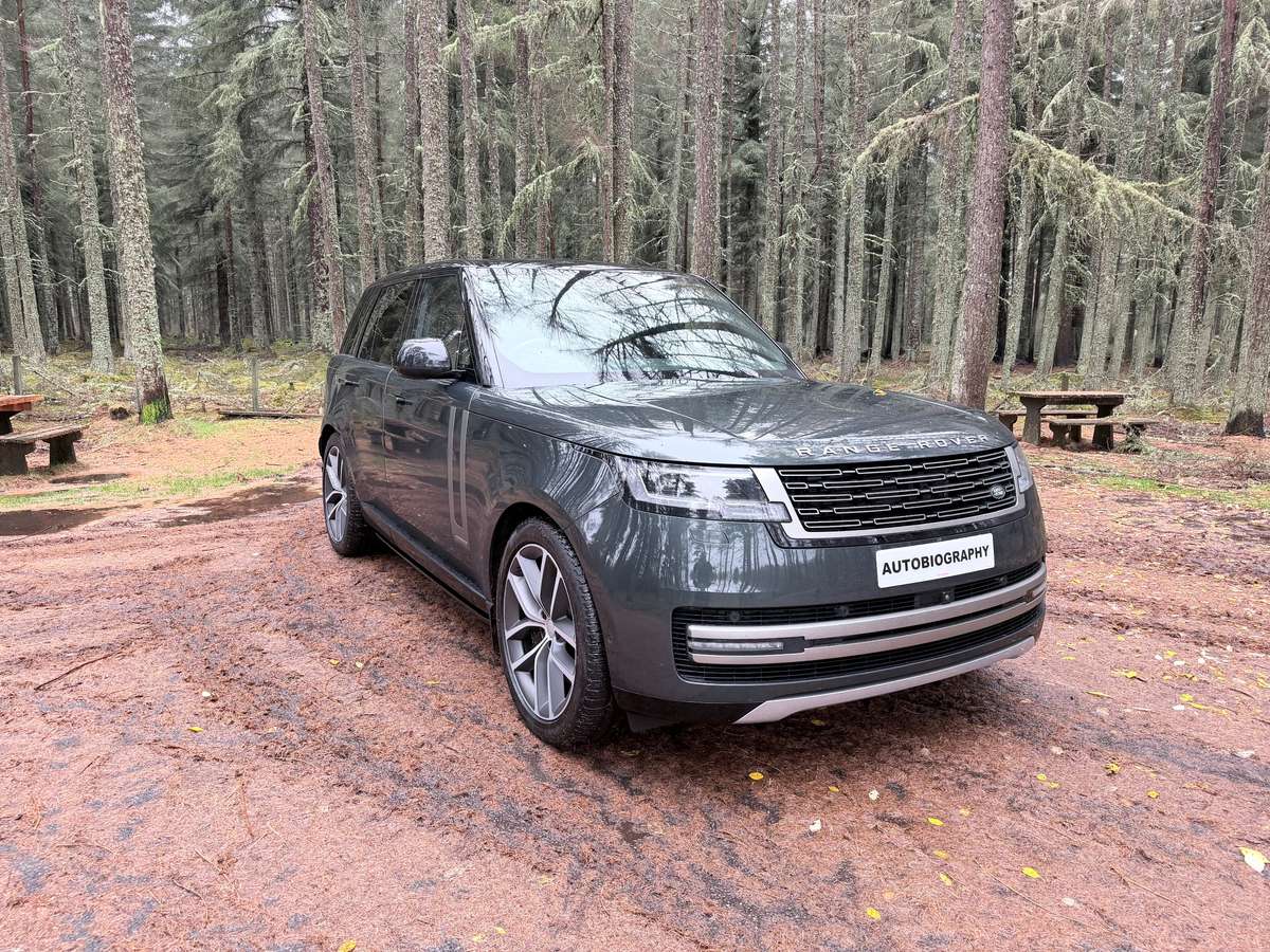 Check out this Land Rover Range Rover 2024 Hybrid Electric Automatic