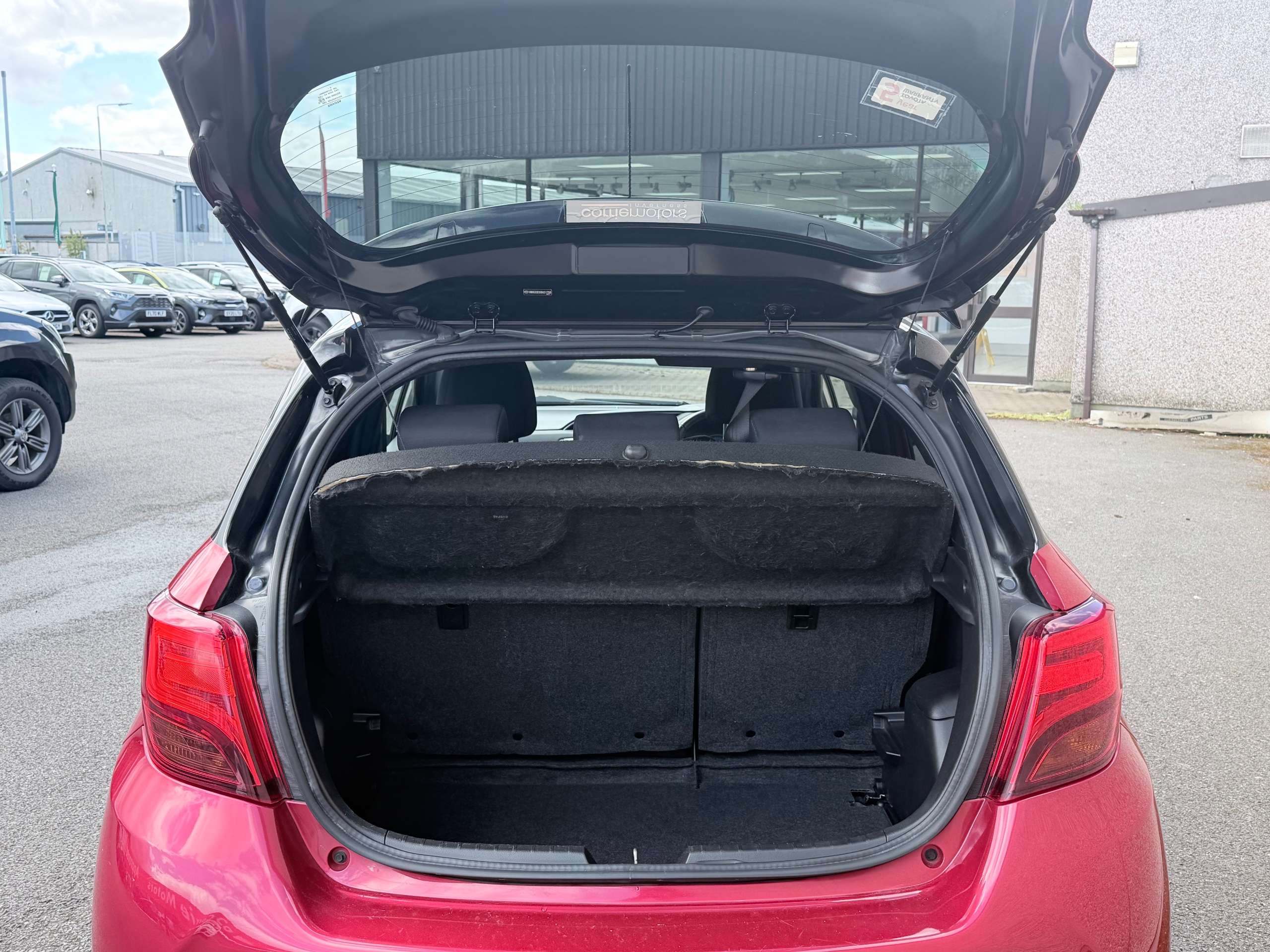 2016 TOYOTA YARIS 2016 TOYOTA YARIS