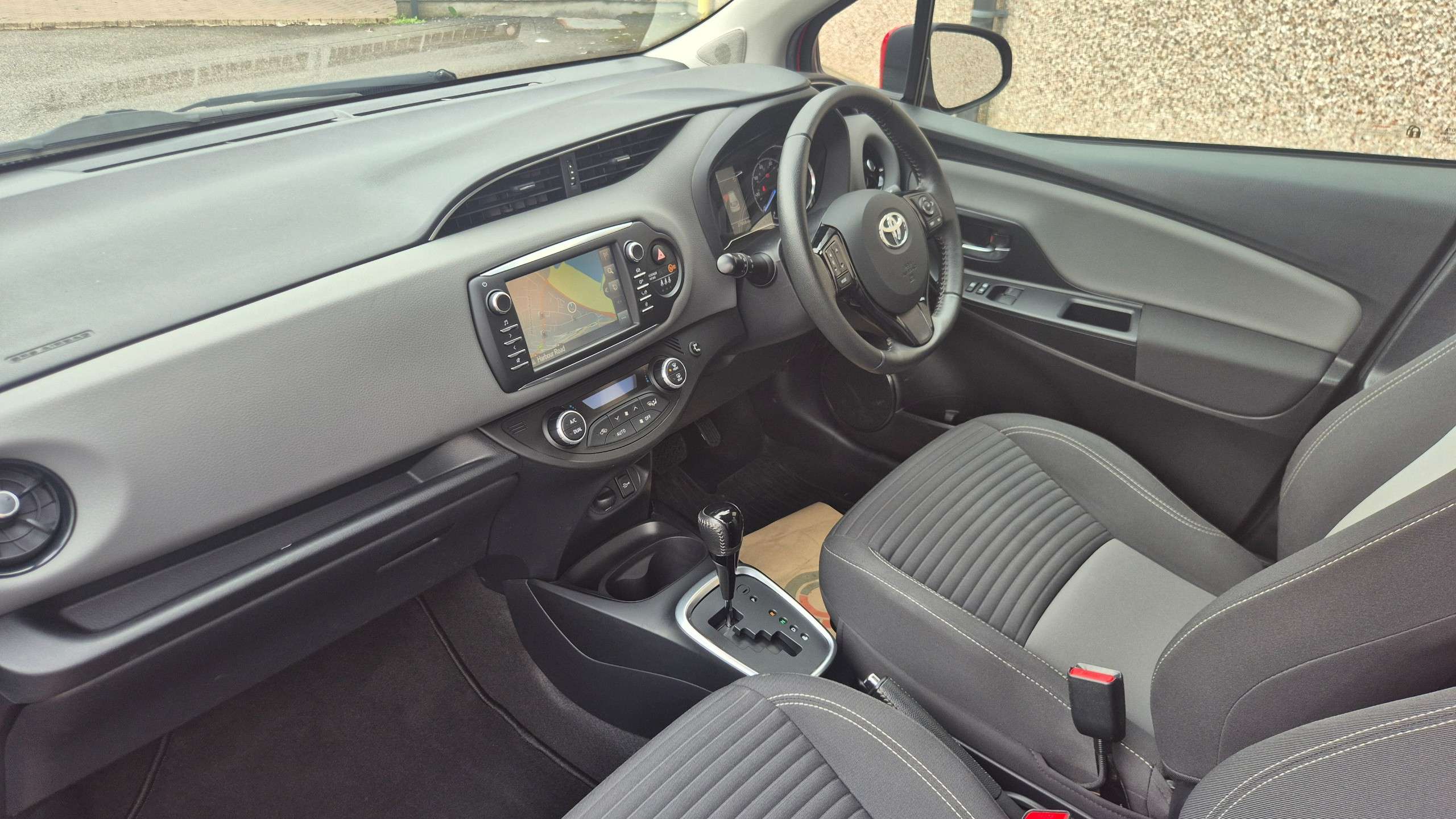 2018 TOYOTA YARIS 2018 TOYOTA YARIS