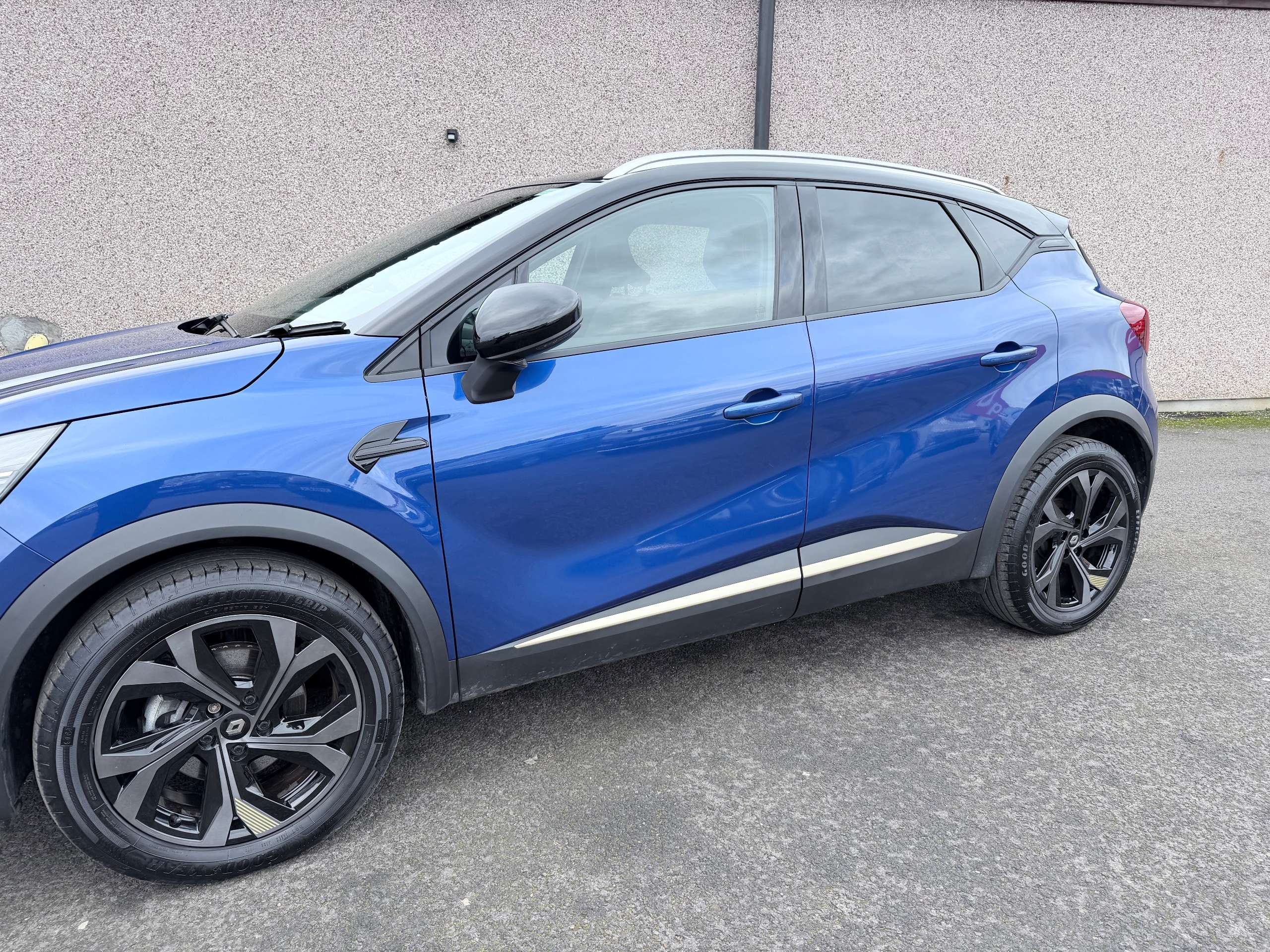 2023 RENAULT CAPTUR 2023 RENAULT CAPTUR