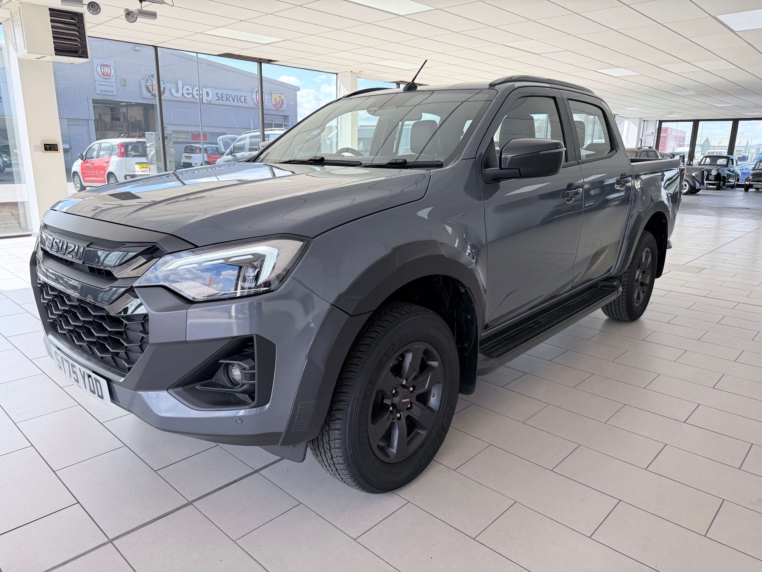A 2025 ISUZU D-MAX A 2025 ISUZU D-MAX